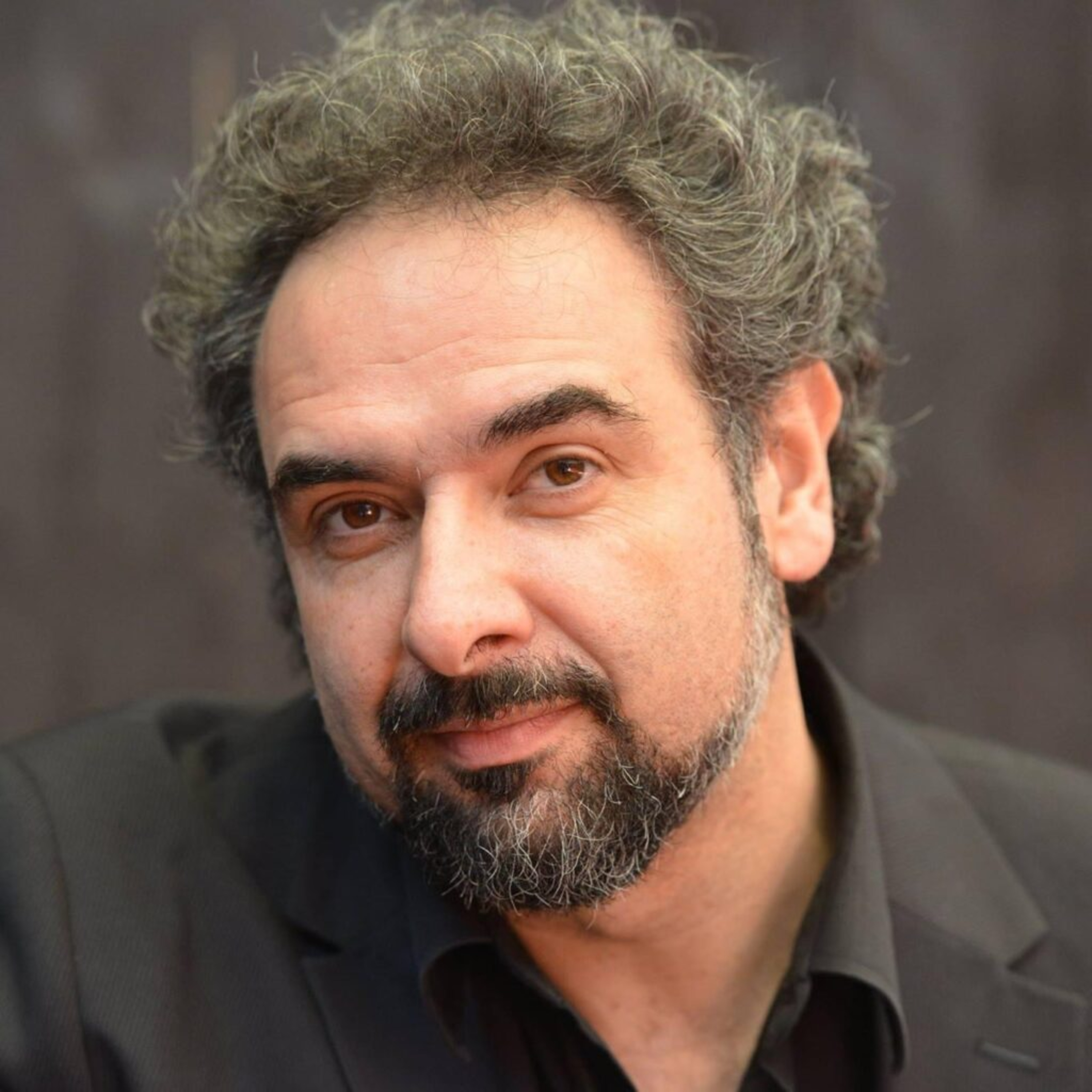 Emilio Marcucci presenta "L'elisir d'amore" al Teatro degli Ulivi a Fossacesia episode artwork