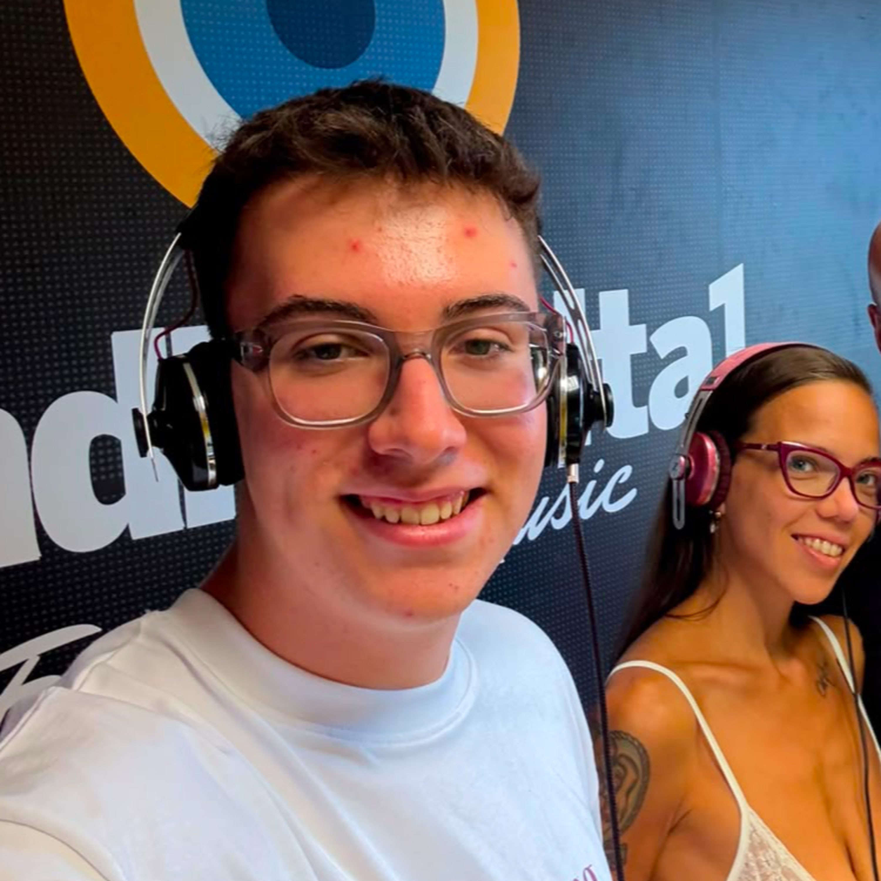 Dating costosi a New York: si parla di trend e gossip dell'estate con Davide Iurisci episode artwork