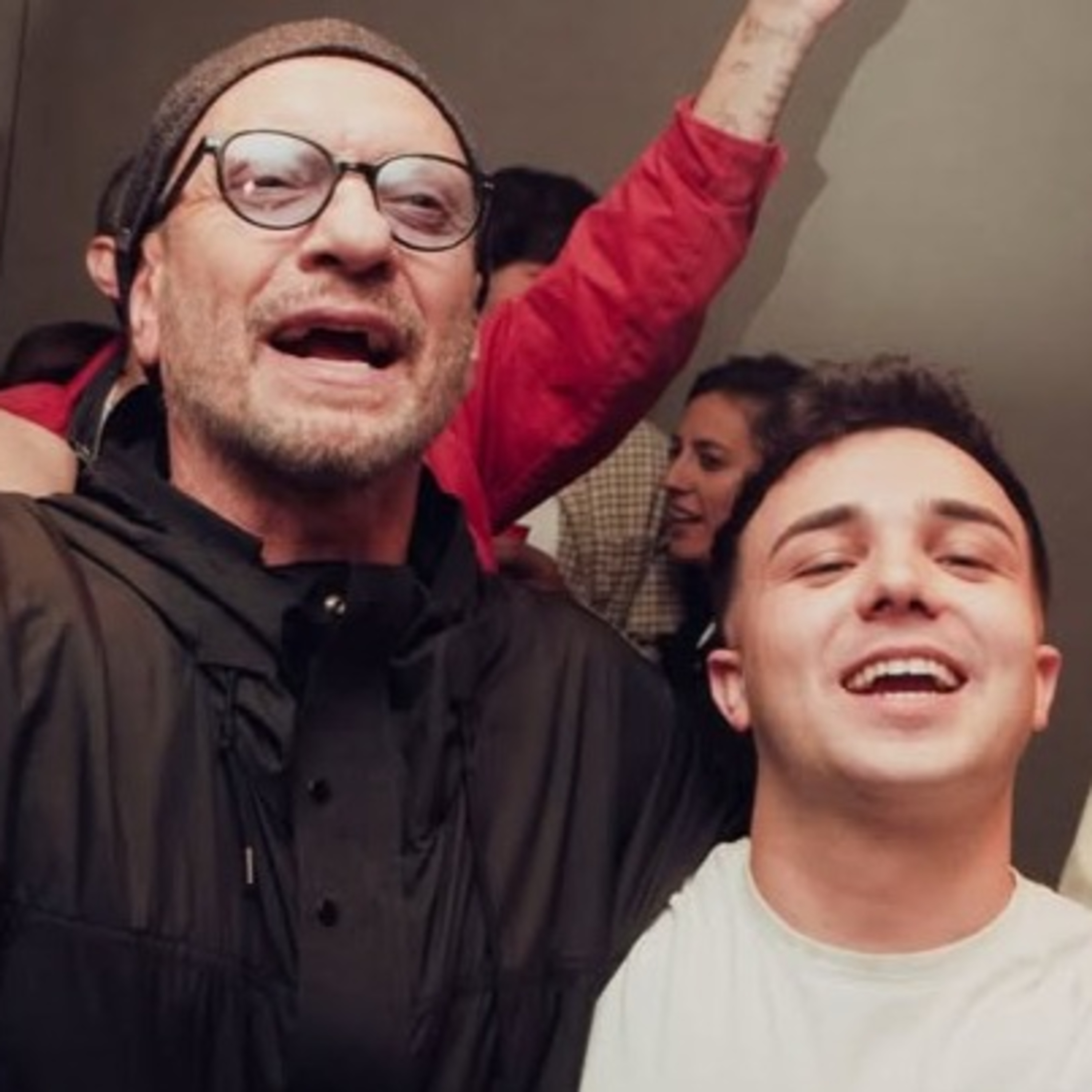 Ecco perchè erano a cena insieme! Nuova collaborazione tra Biagio Antonacci e July  episode artwork