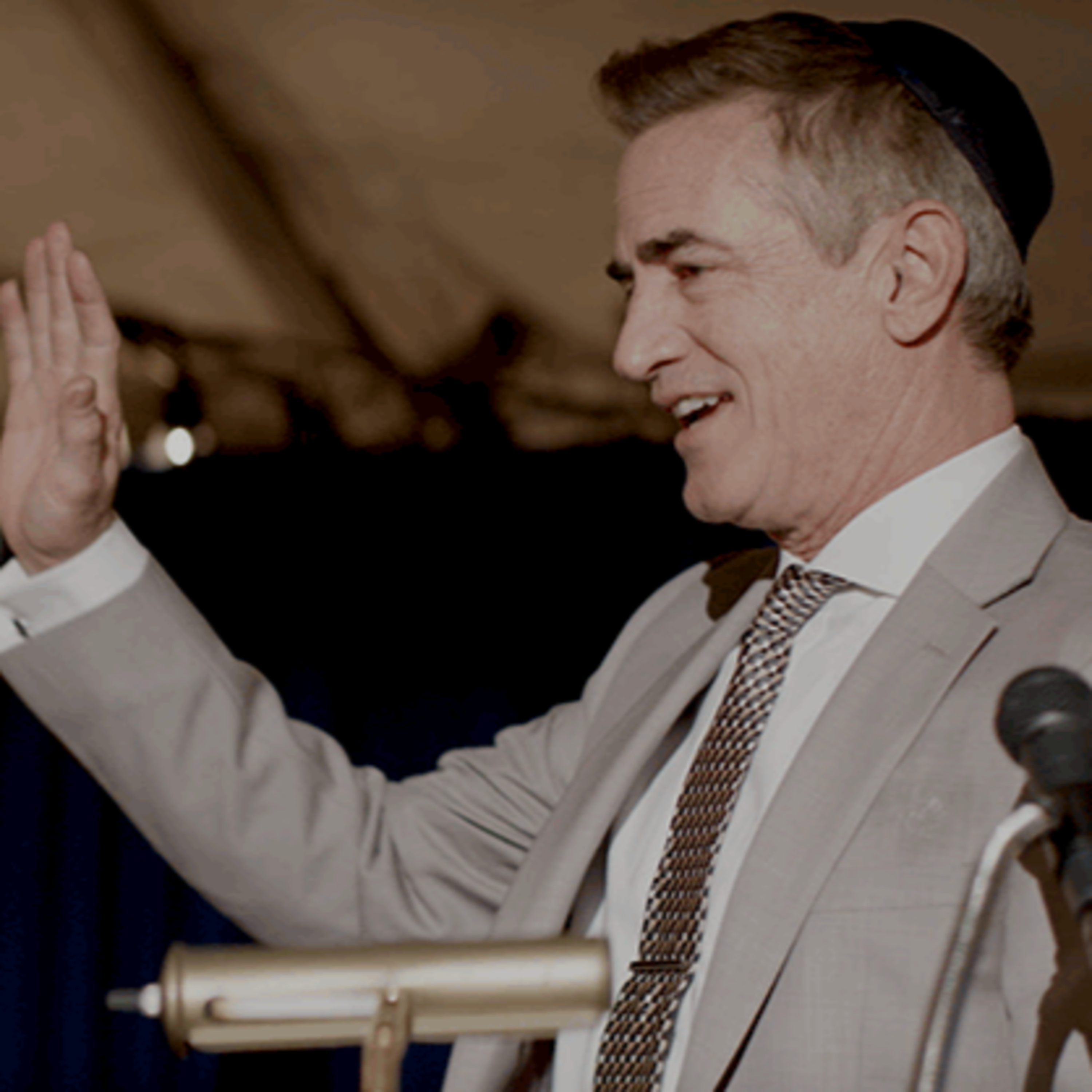 Dermot Mulroney and Salvador Litvak on GUNS AND MOSES