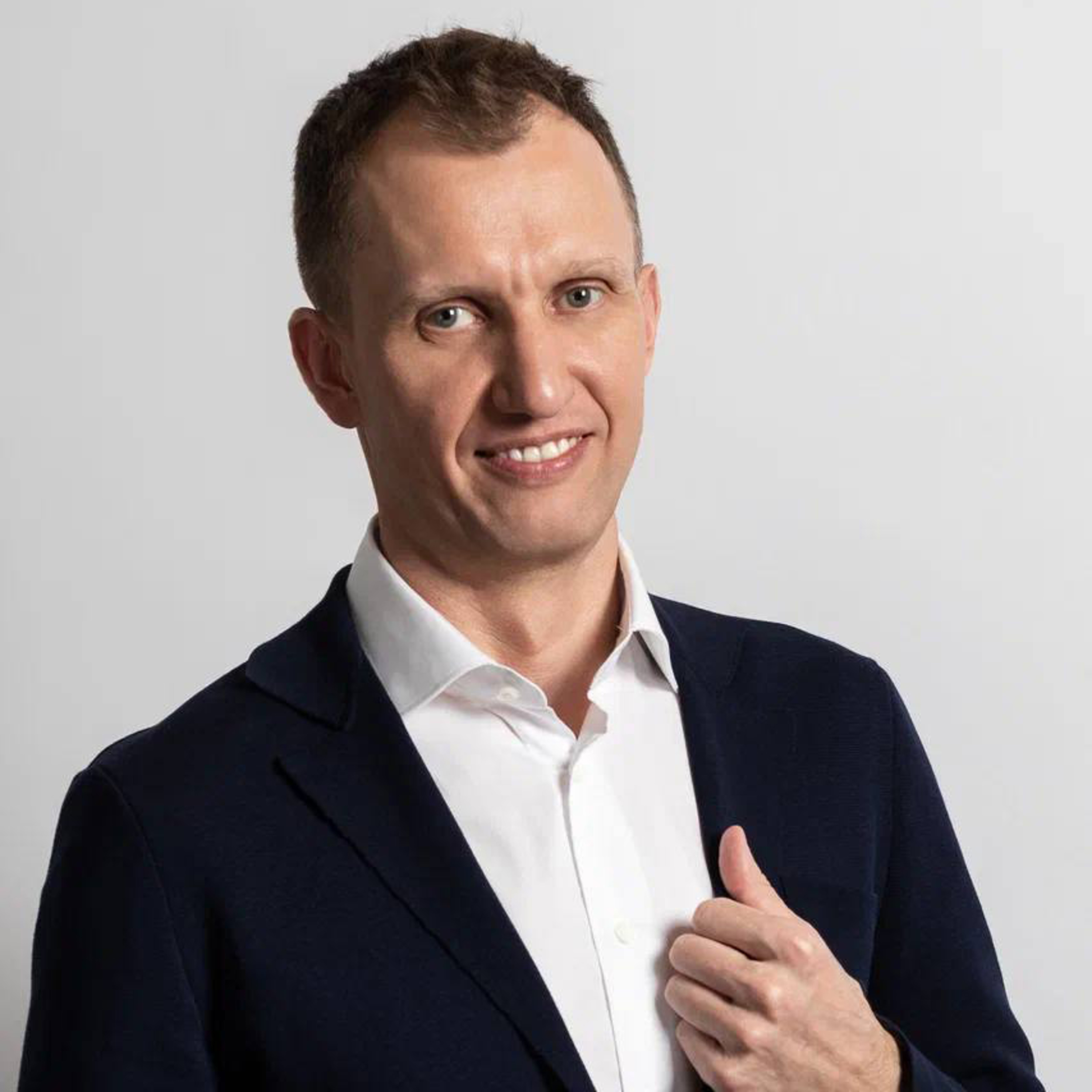 Программа Персона. Алексей Быков (Руководитель, собственник компании «ОВЛ-Энерго», сооснователь такси 369) episode artwork