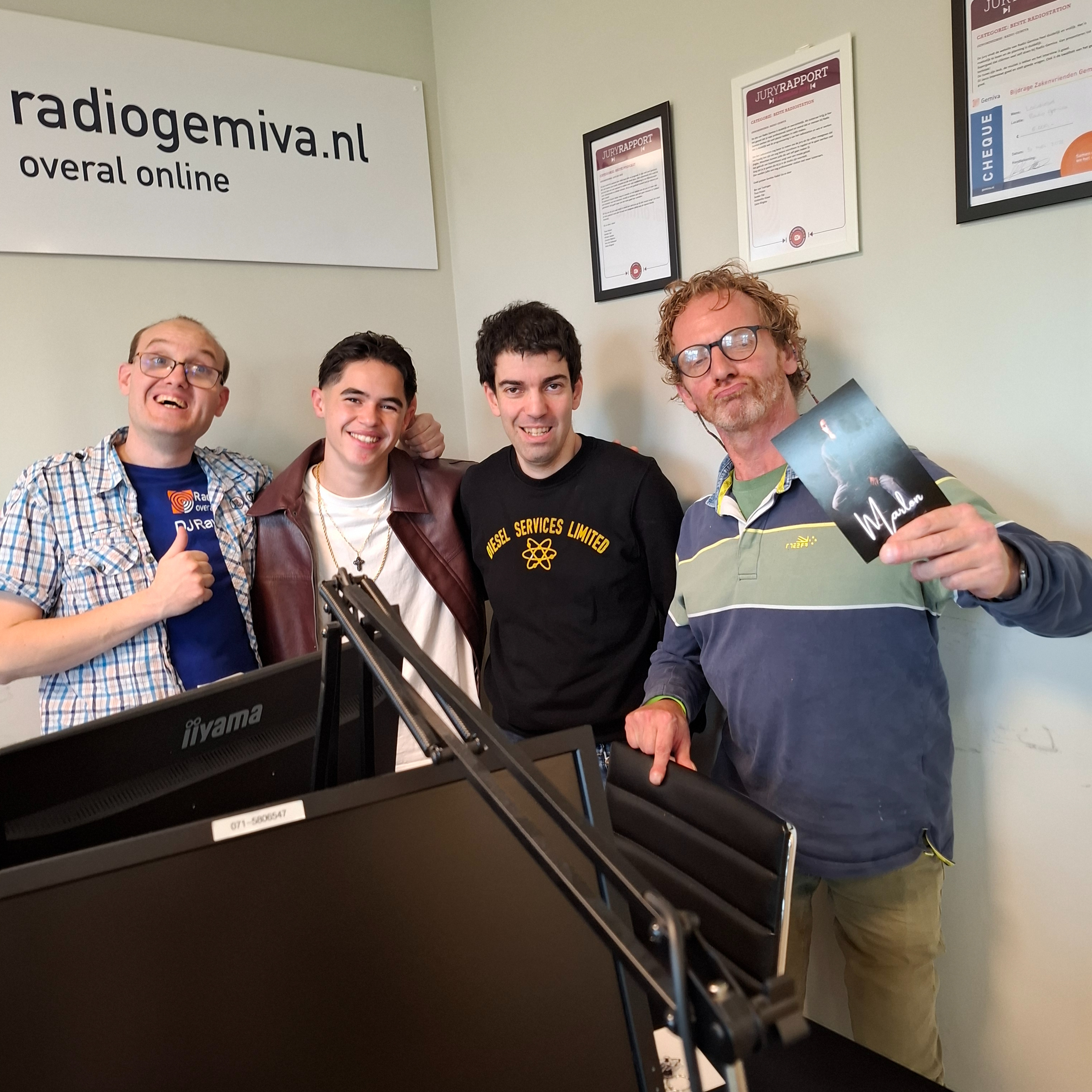 #536 Zanger Marlon te gast bij Radio Gemiva!