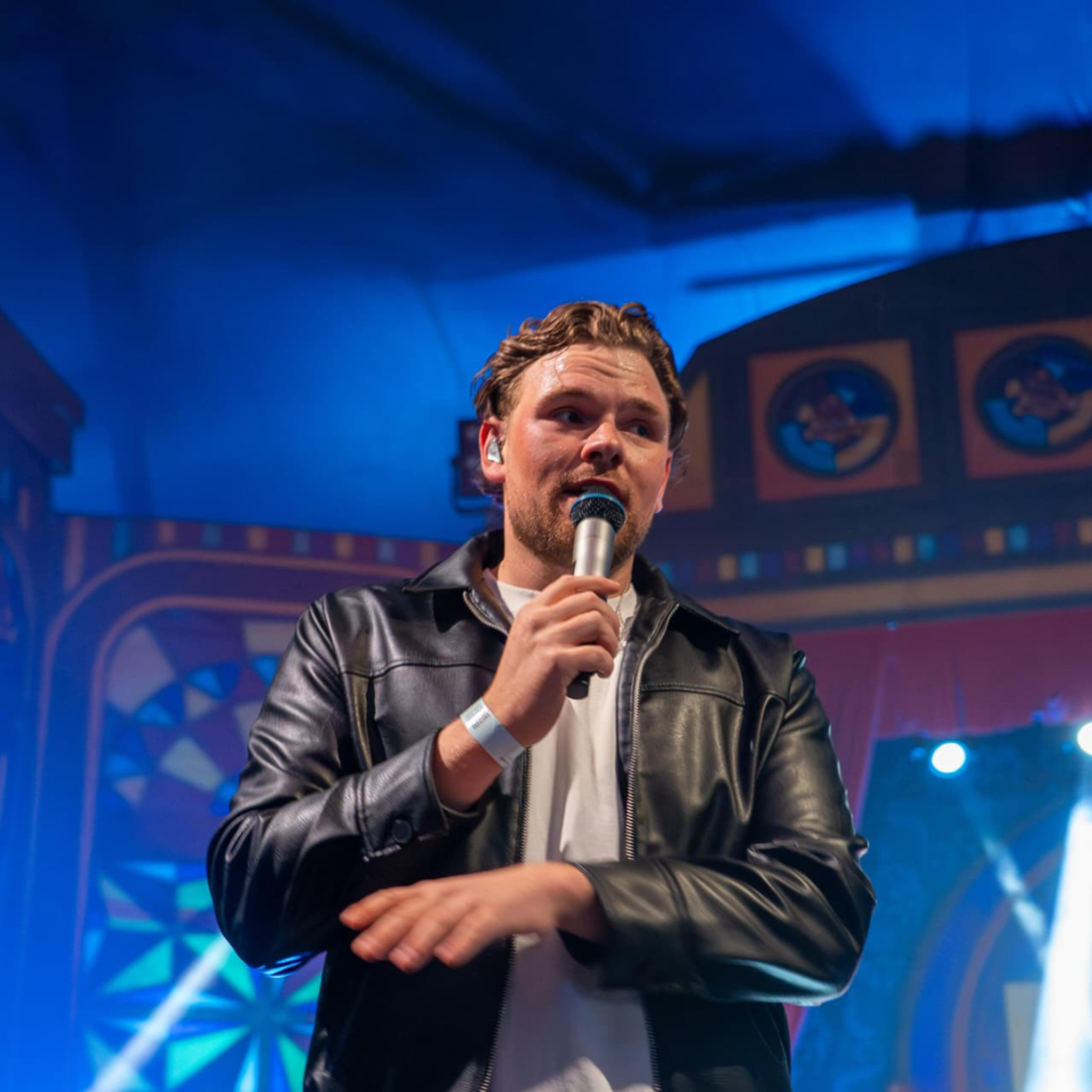 #600 Feestzanger Roy van Nuland: "Ineens stond ik op het podium!" episode artwork