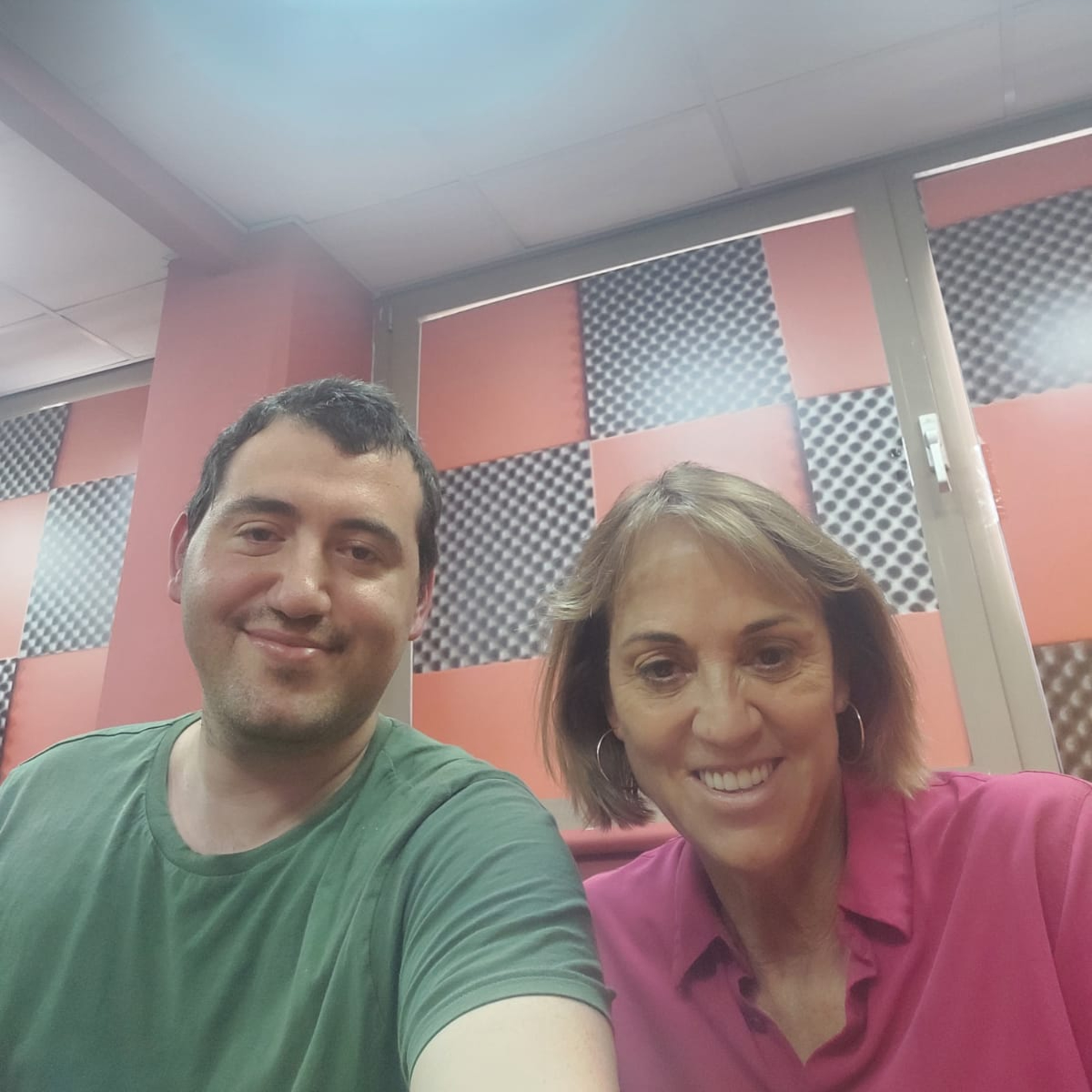 פרק 236: רות קלדרון, שבעים גוונים של יהדות episode artwork