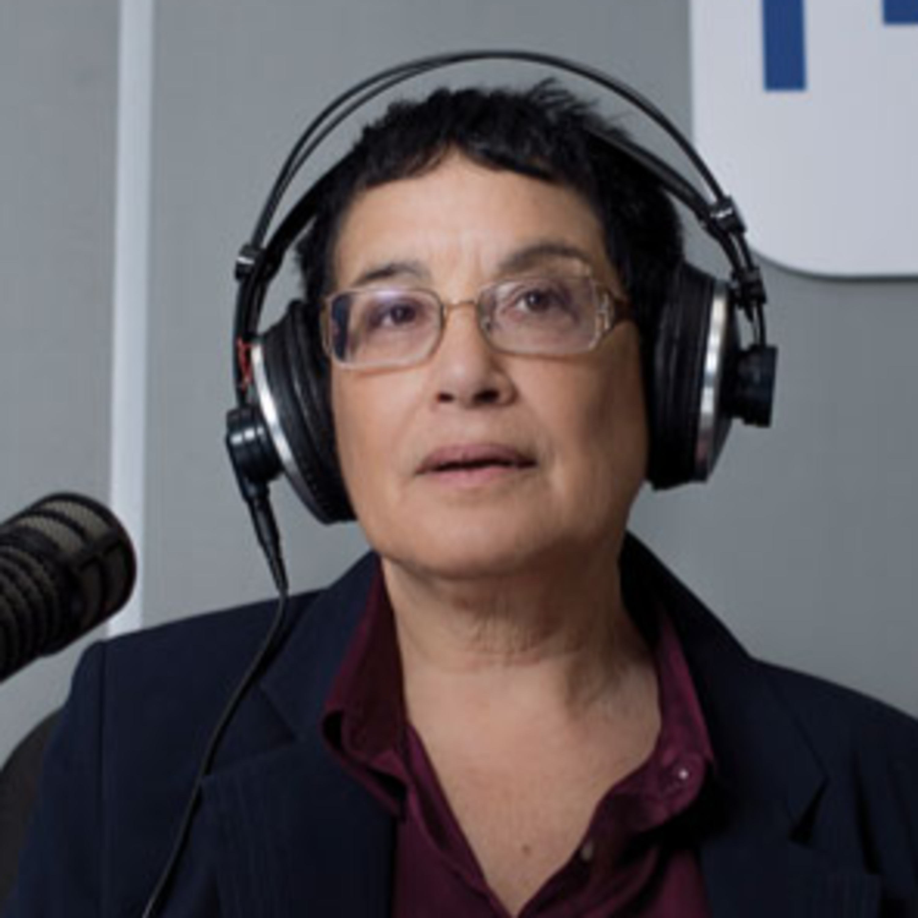 פרק 258: פאר לי שחר, חייבים לנצח בקרב על השלום episode artwork