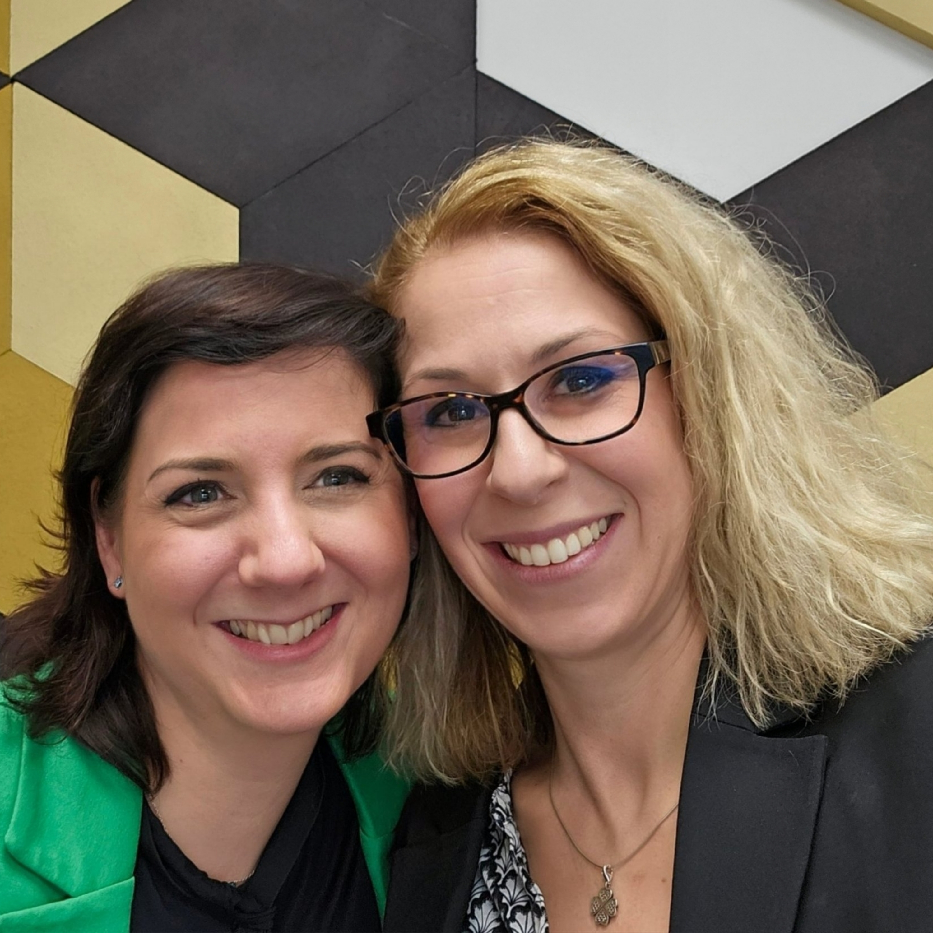 Womanpower - Portrék keret nélkül Kutasi Judittal