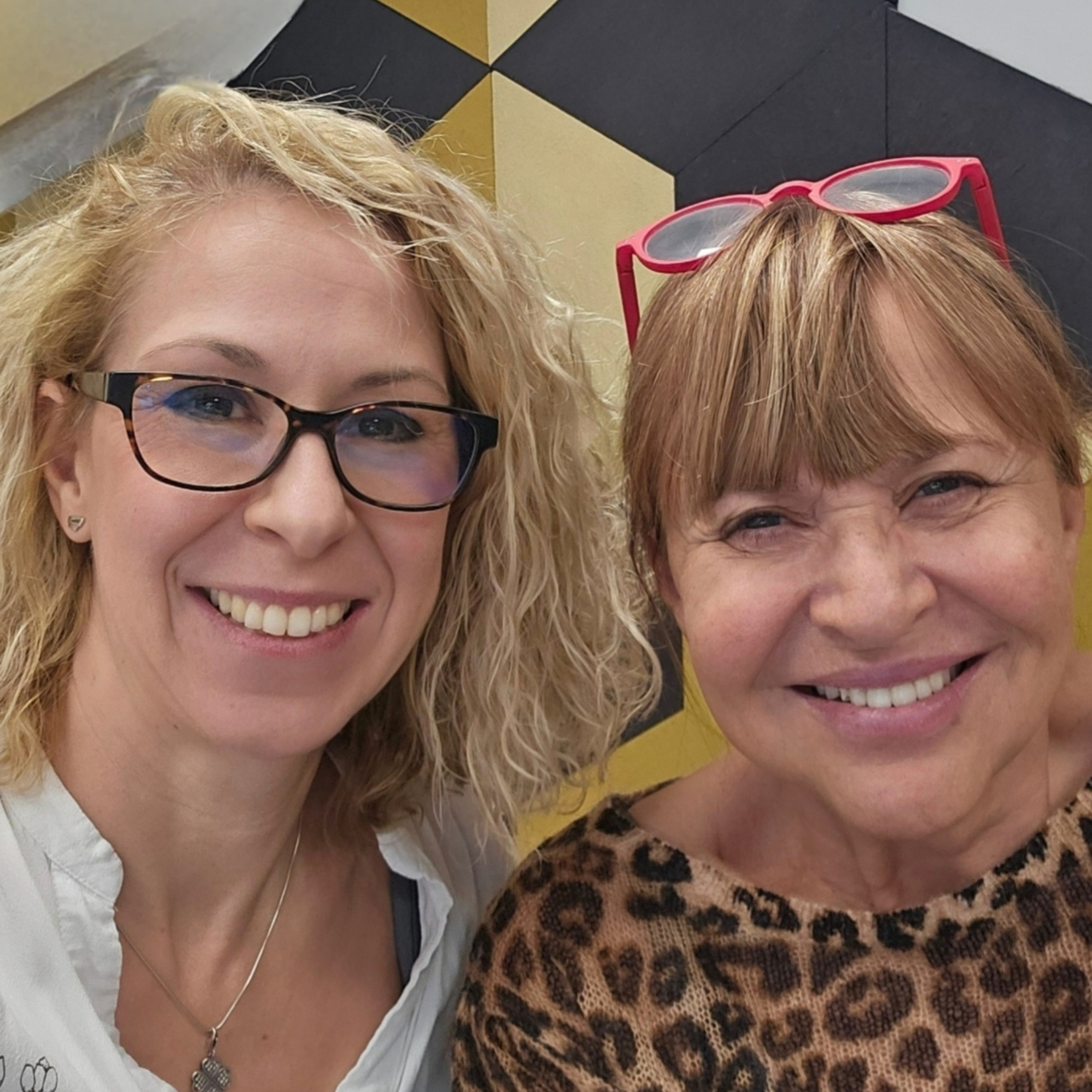 Womanpower - Portrék keret nélkül Kutasi Judittal