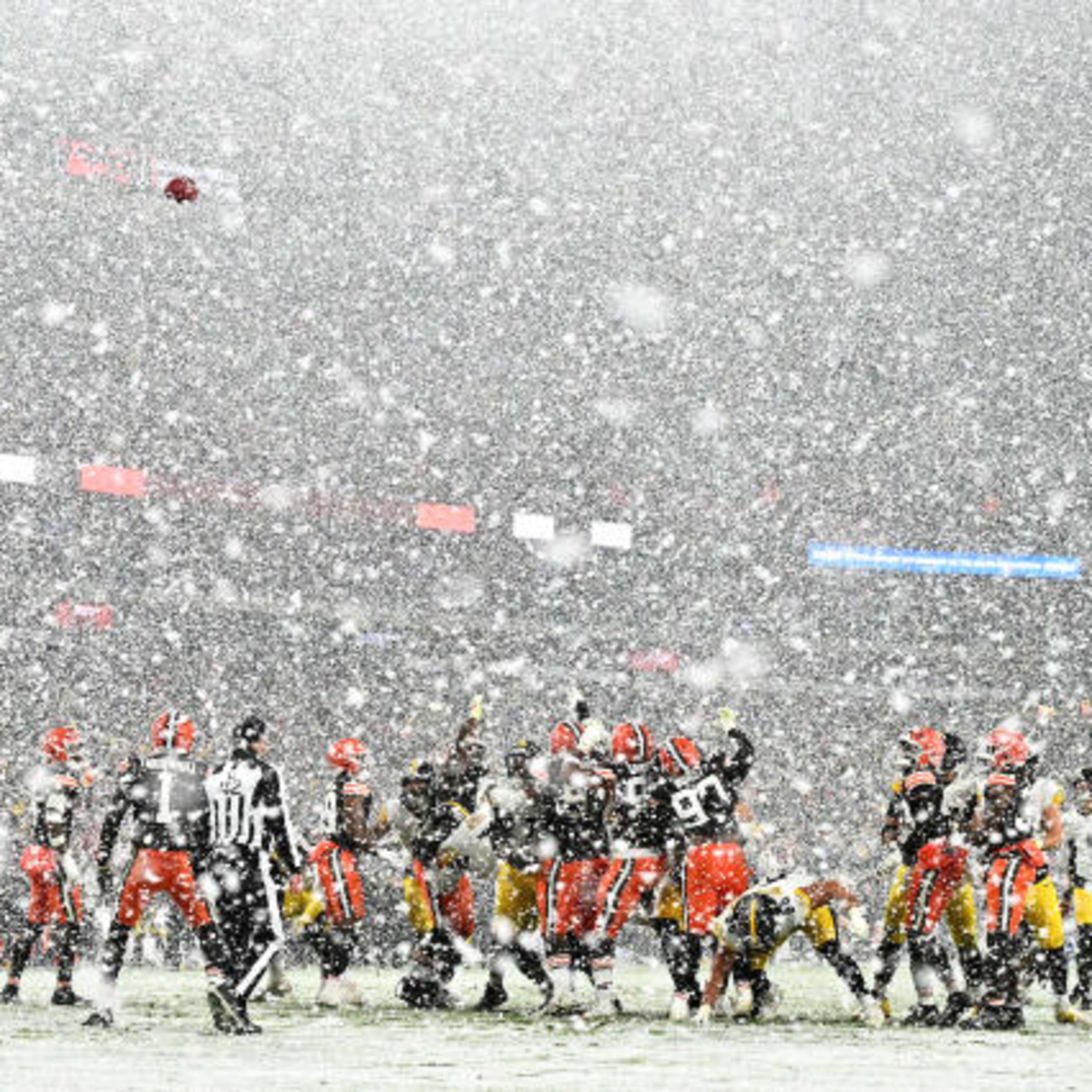 How the Browns turned a snowy night into an upset win over the Steelers episode artwork