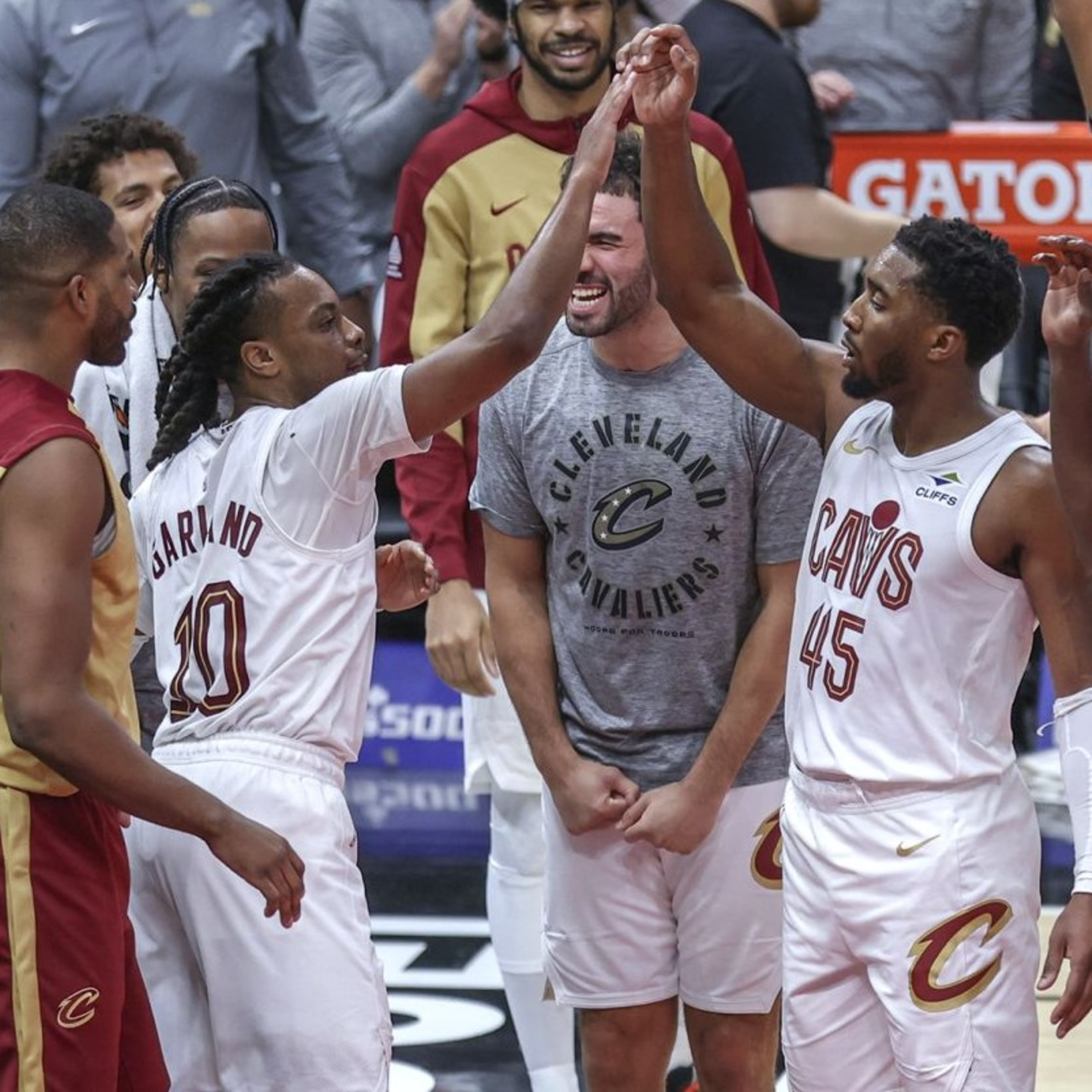 O arranque histórico dos Cavs e a afirmação de Franz Wagner episode artwork