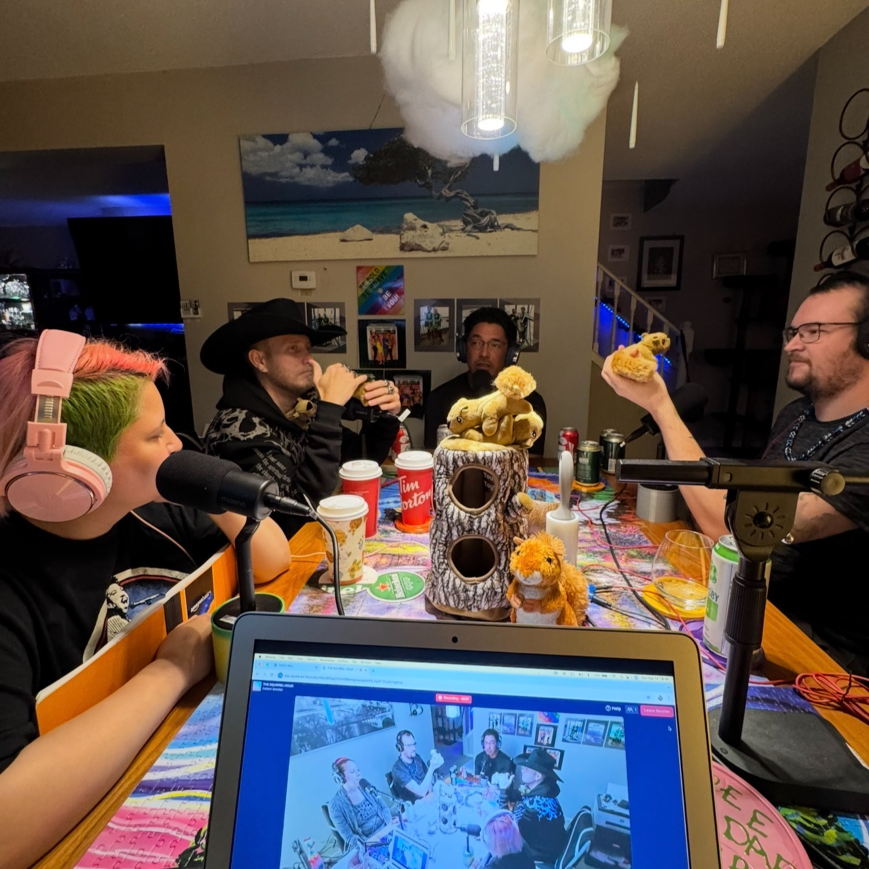 Squirrels After Dark S03 E18"Banana Bread, Concerts, and Laughter" episode artwork