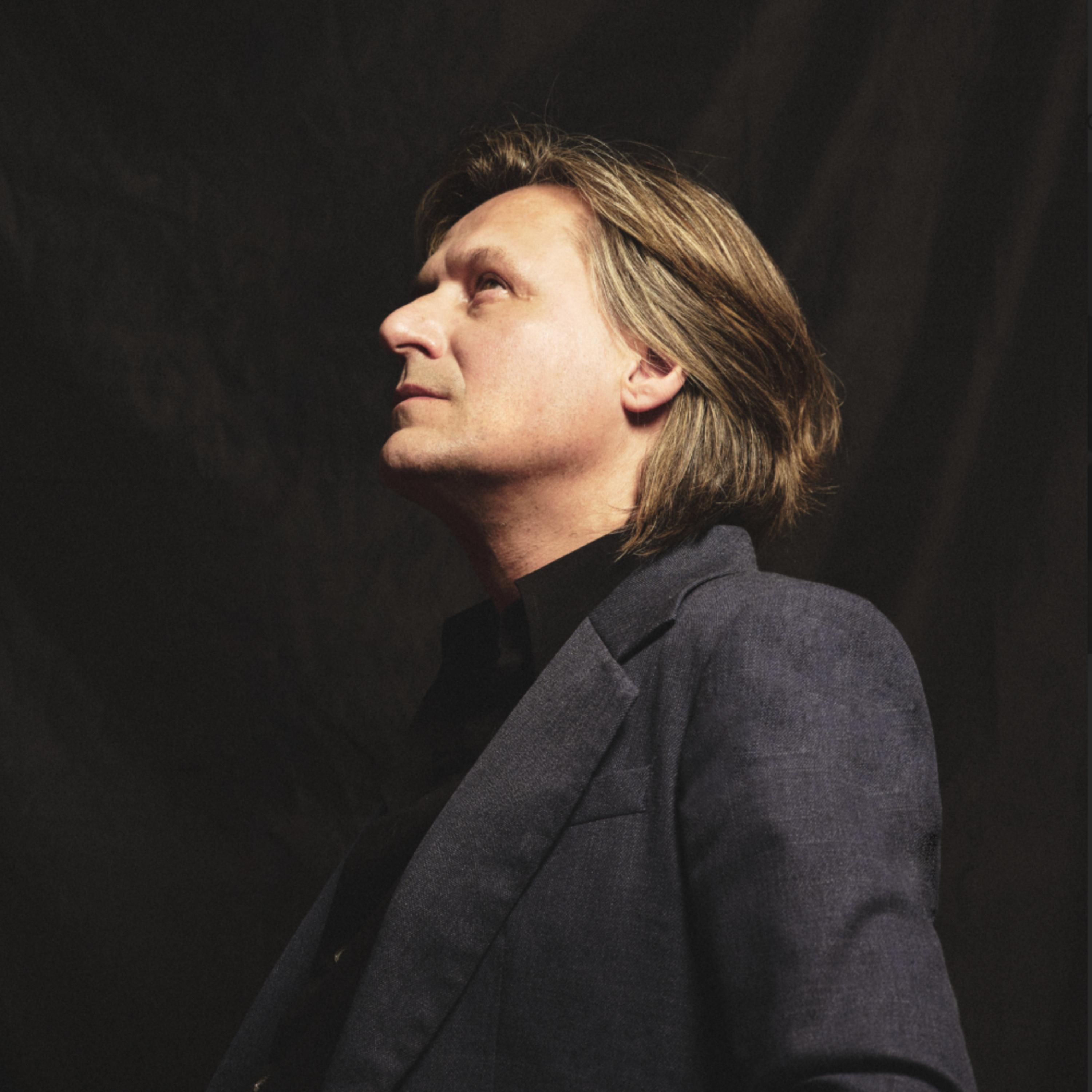 Nacho Vegas: "Las piedras preciosas son para gente pija, no me interesan nada"