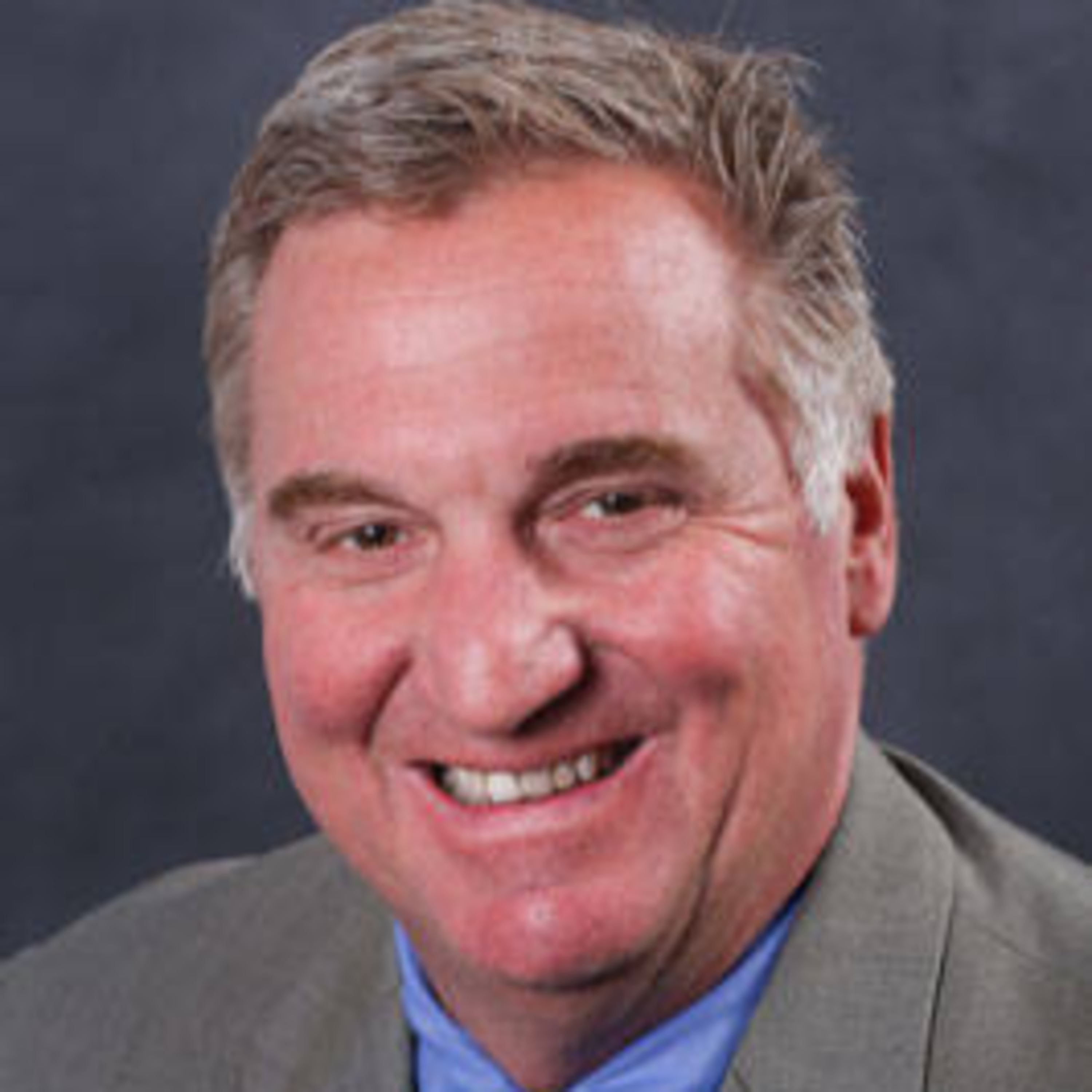 Holding the Ladder in Sport and Leadership