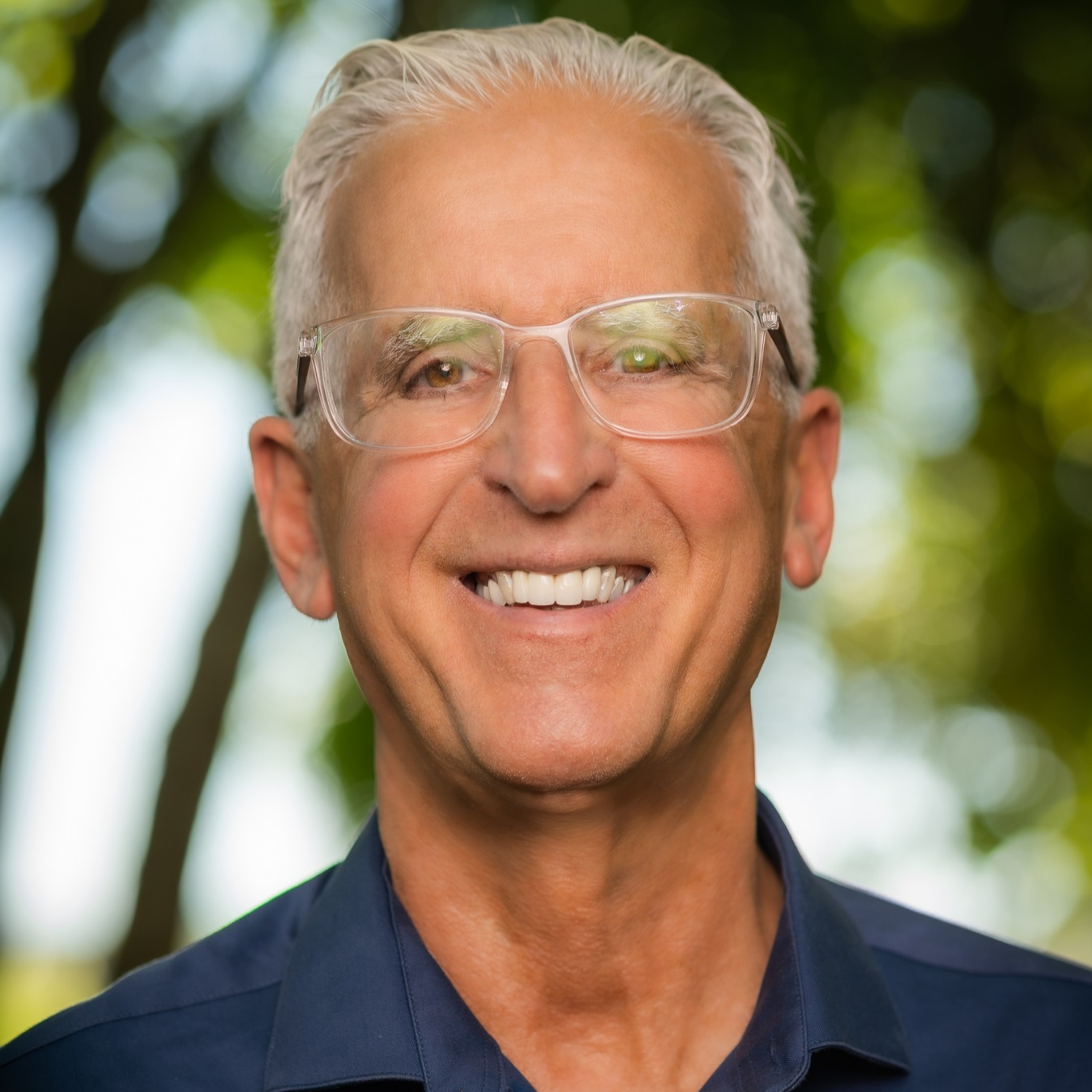 Holding the Ladder in Sport and Leadership