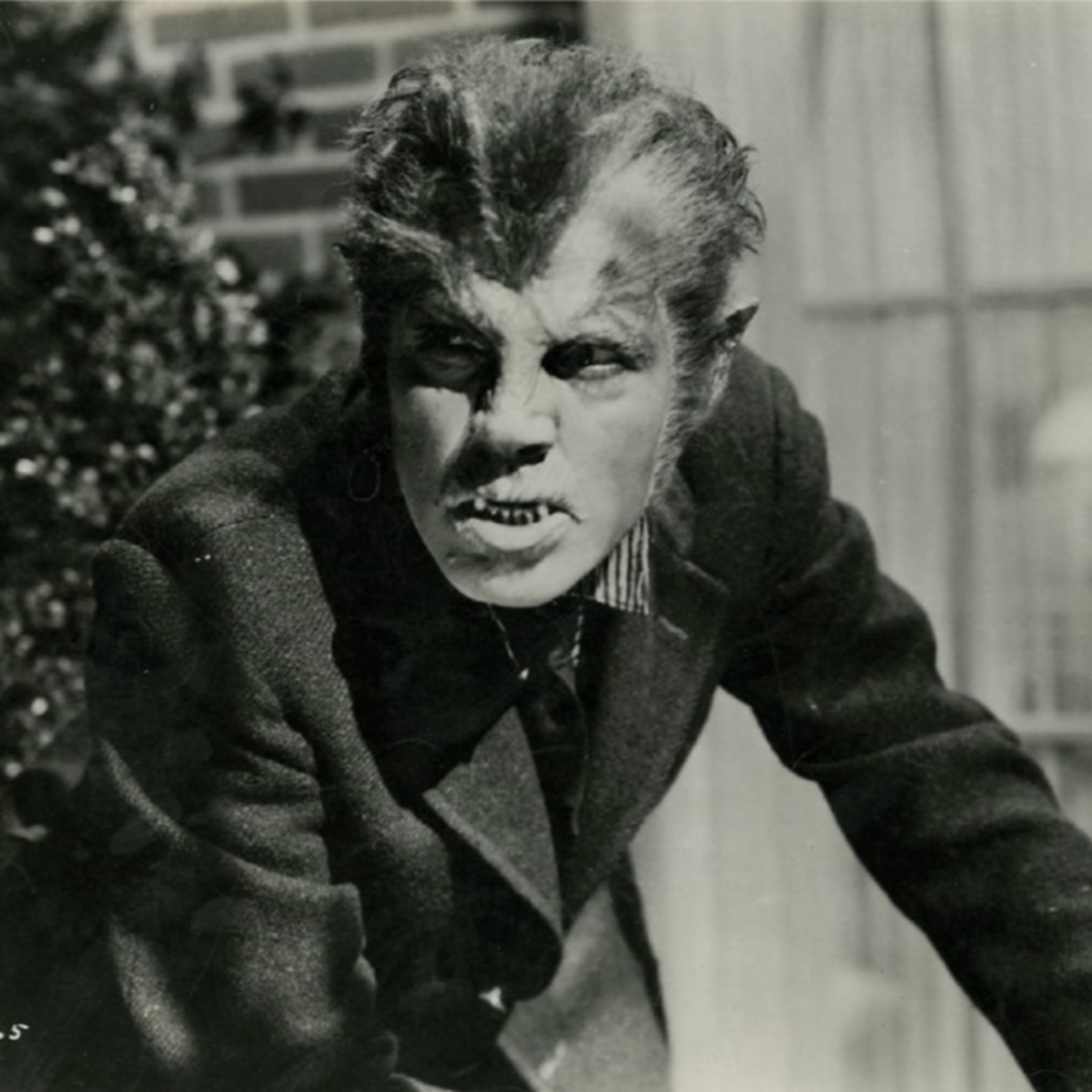 EL HOMBRE LOBO: FOLKLORE, LITERATURA Y PRIMERAS PELÍCULAS Cine de Terror Capítulo 10 episode artwork