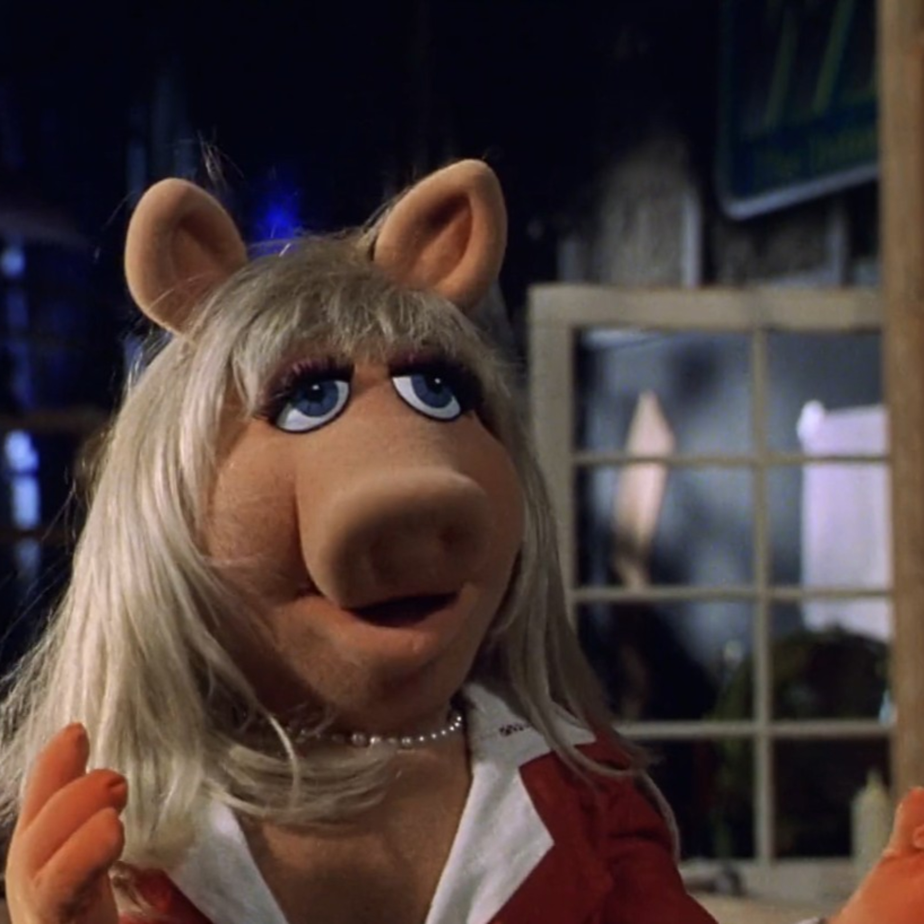 6.15: The Piggy We Know episode artwork