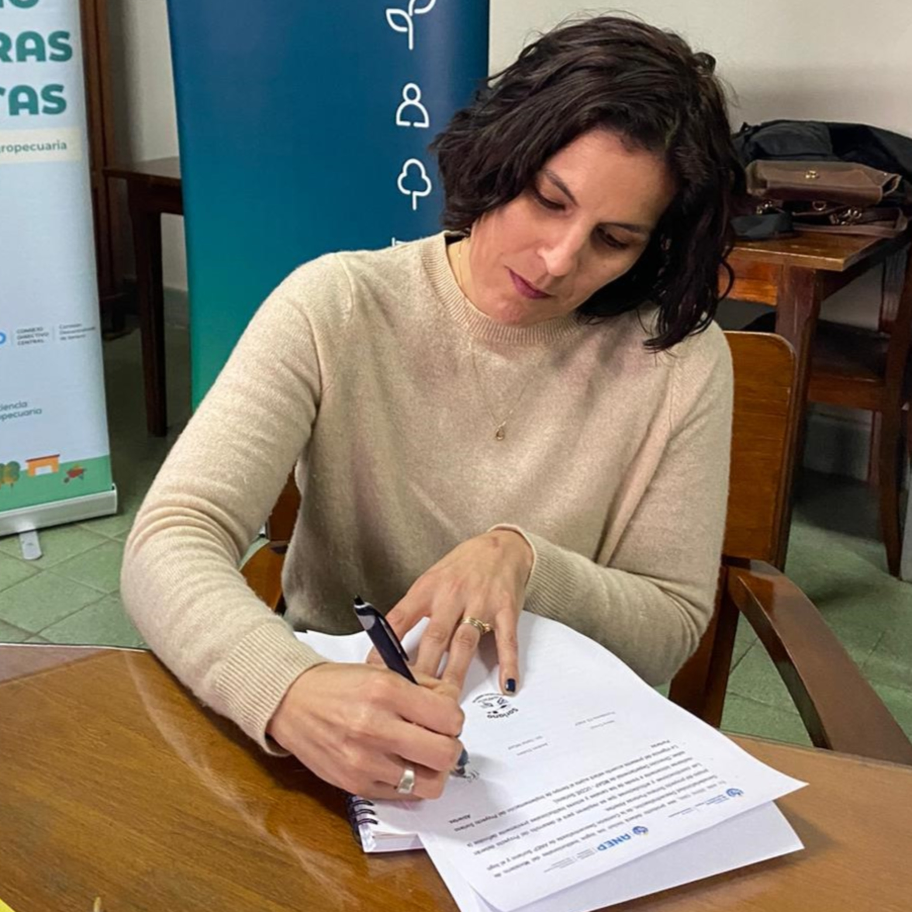 MONTES DEL PLATA SE UNIÓ AL PROYECTO “SORIANO PORTERAS ABIERTAS” episode artwork