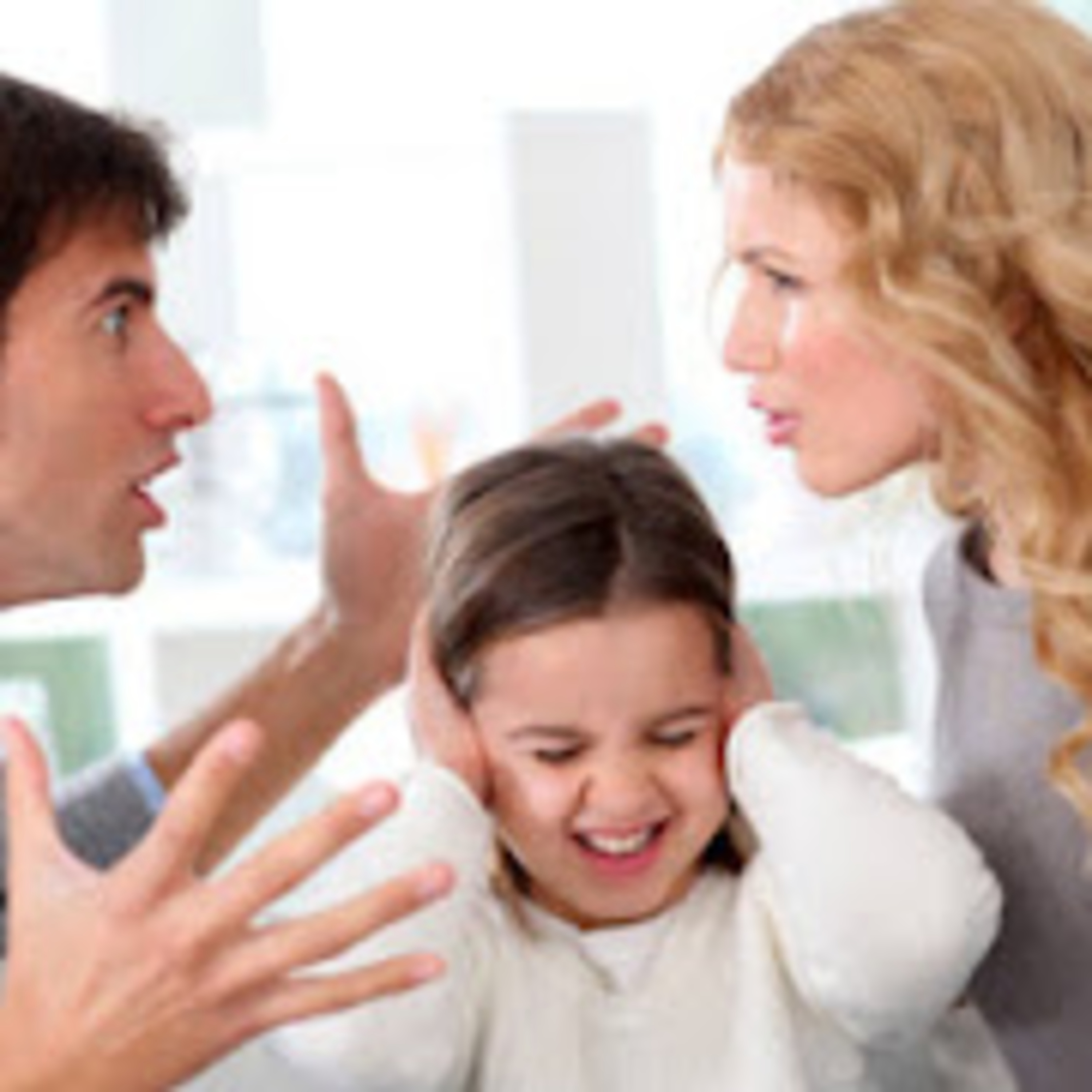 Tips para resolver conflictos en tu familia | 215 episode artwork