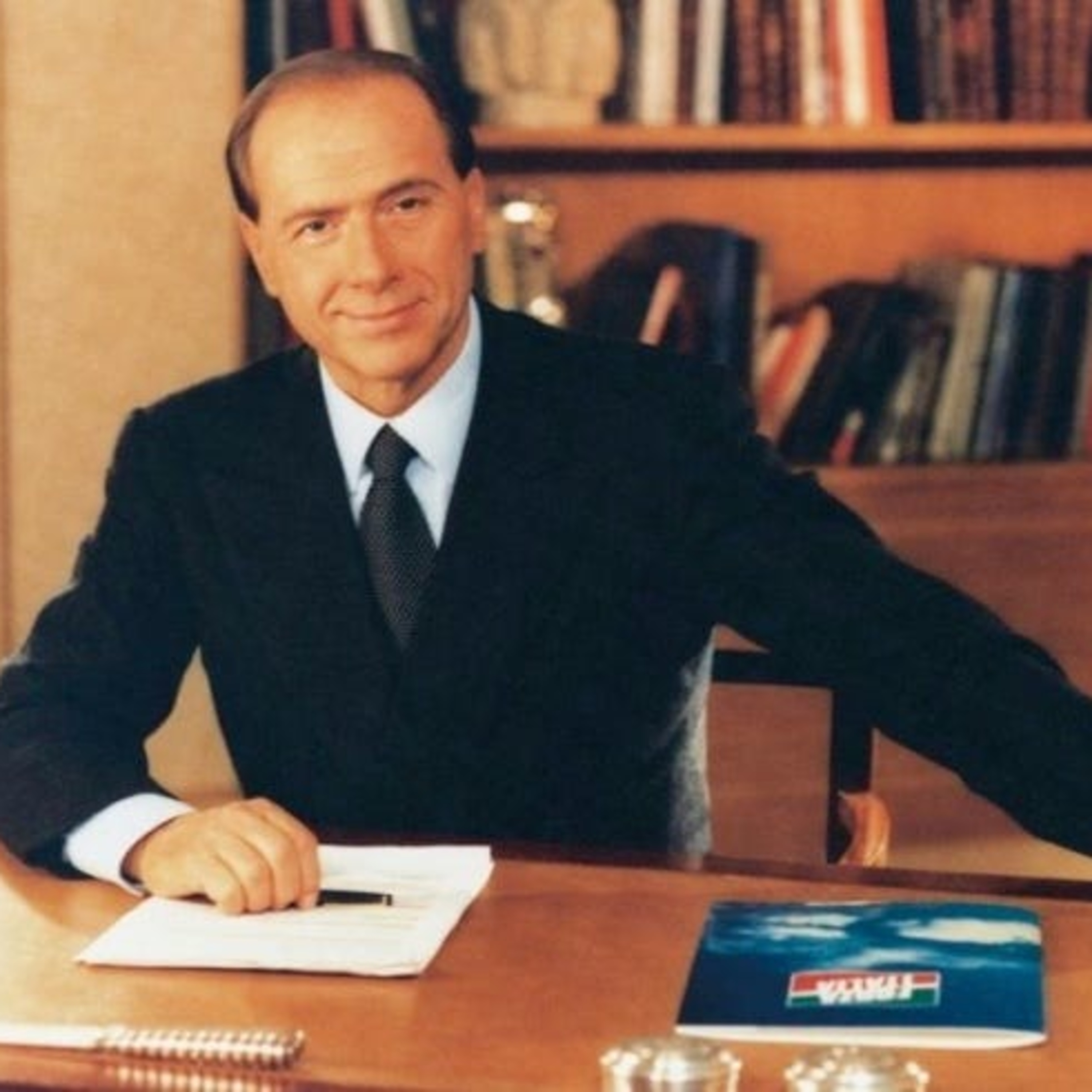 26 gennaio 1994: Berlusconi "scende in campo" episode artwork