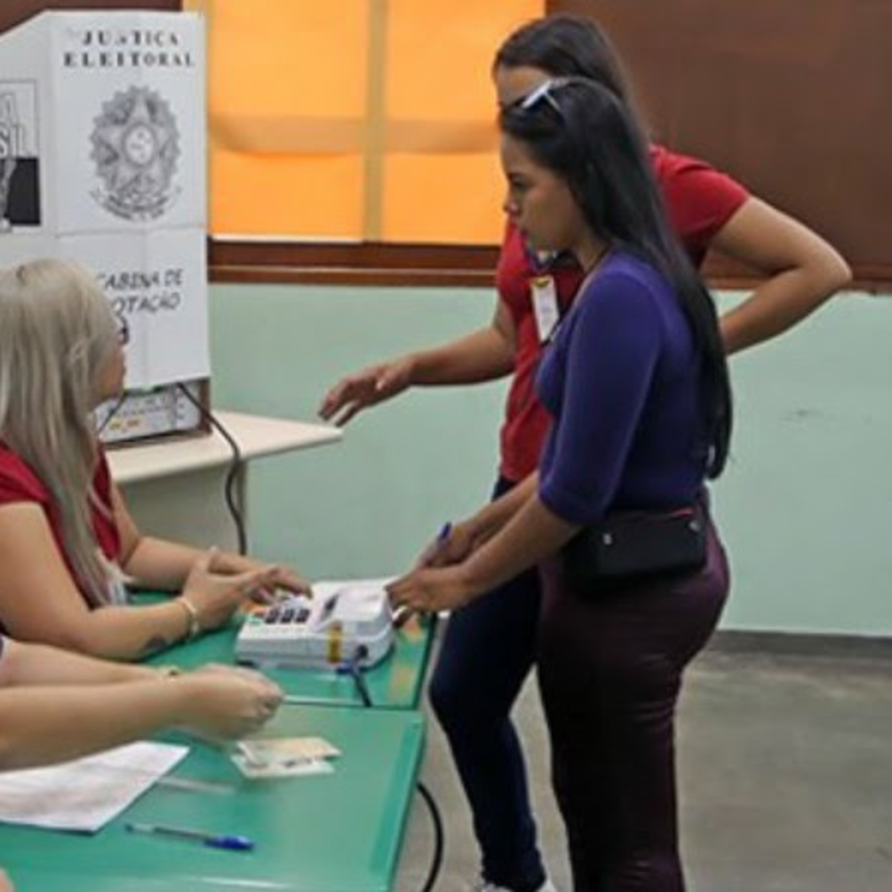 Brasil ganha mais de 1 milhão de novos eleitores para 2026 episode artwork