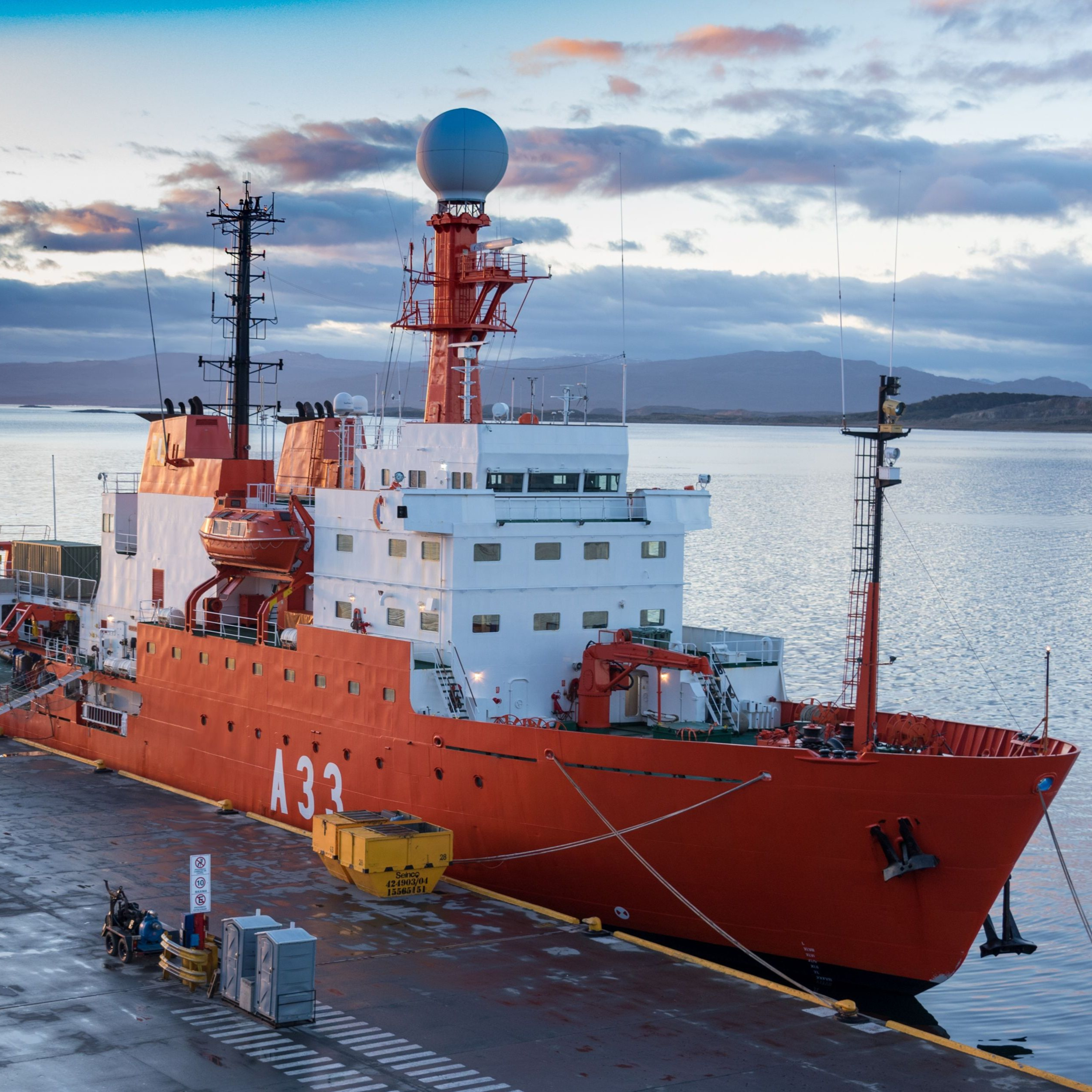 ICUES - Descubriendo el océano