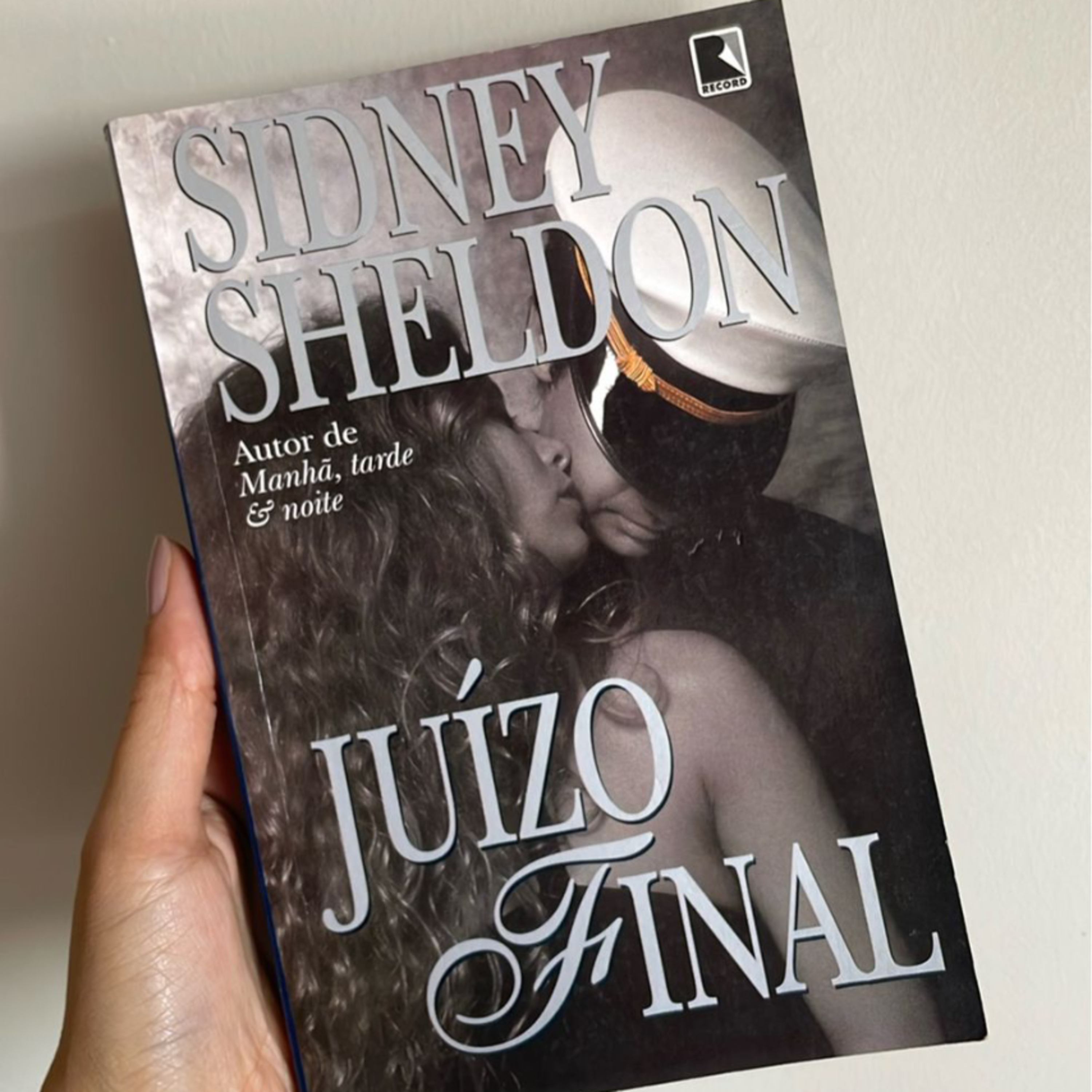 Sidney Sheldon - Juízo Final - Livro DOIS - O CAÇADO - Capítulo 35 episode artwork
