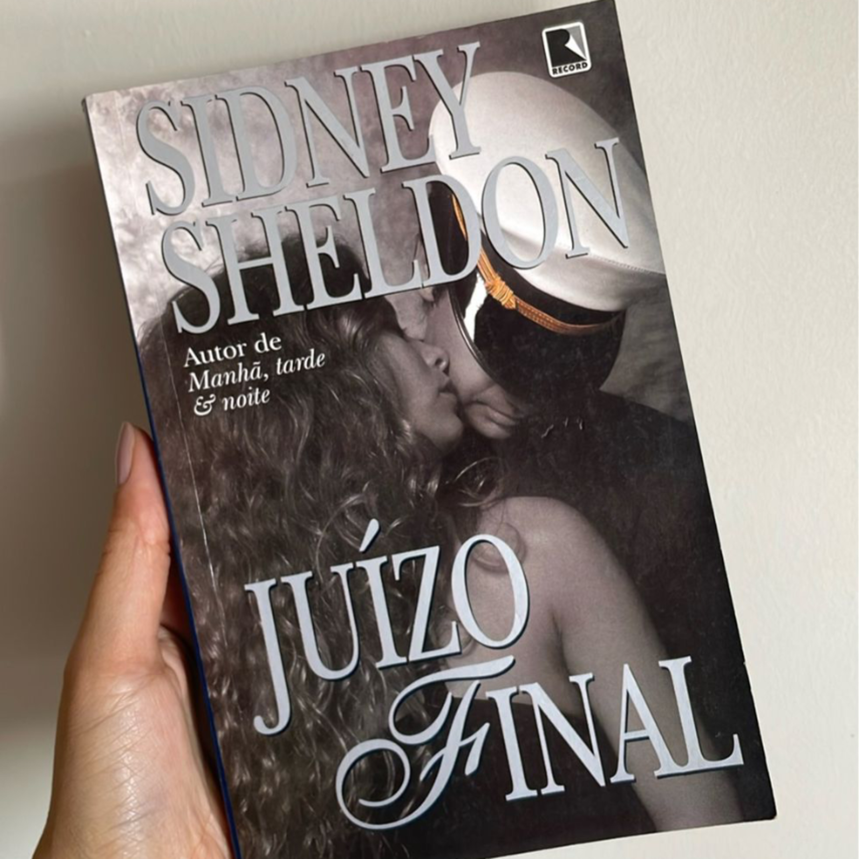Sydney Sheldon - Juízo Final - Capítulos 45 - 46 episode artwork