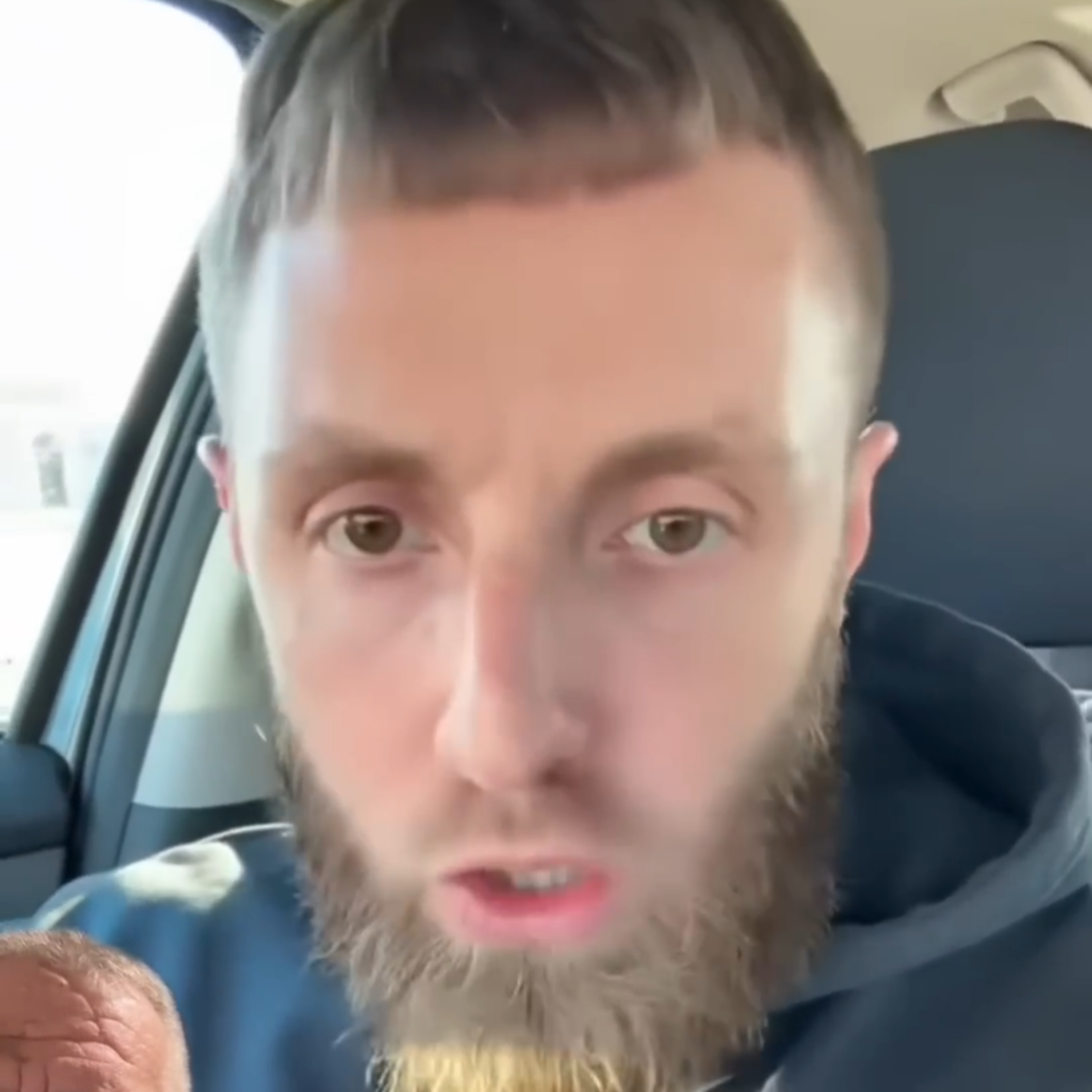 Caucazoid Spergs out over Interracial relationships, Ariana Grande tweaked(?) & US resistance to Flock Cameras episode artwork