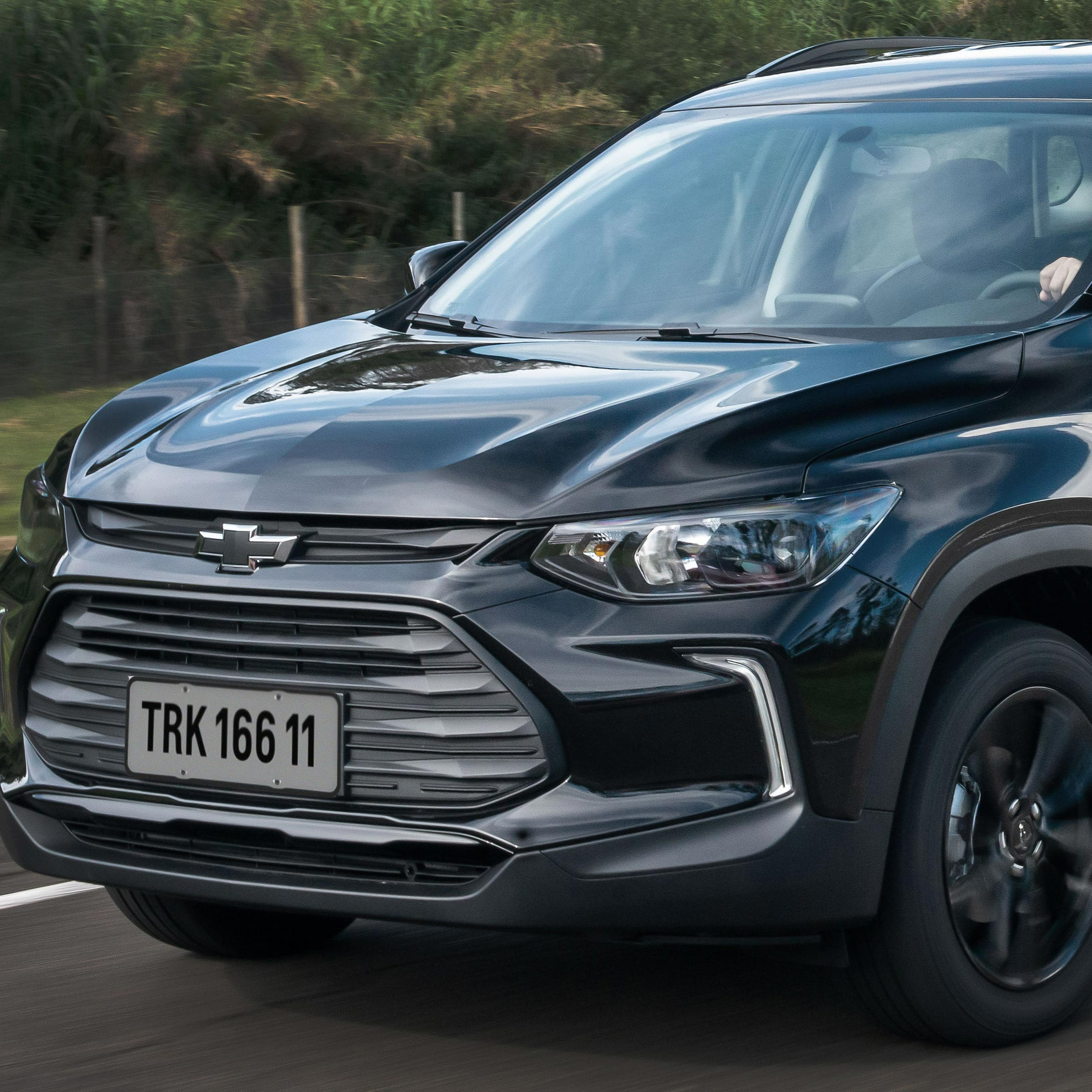 Avaliação: Chevrolet Tracker Midnight 2024 episode artwork