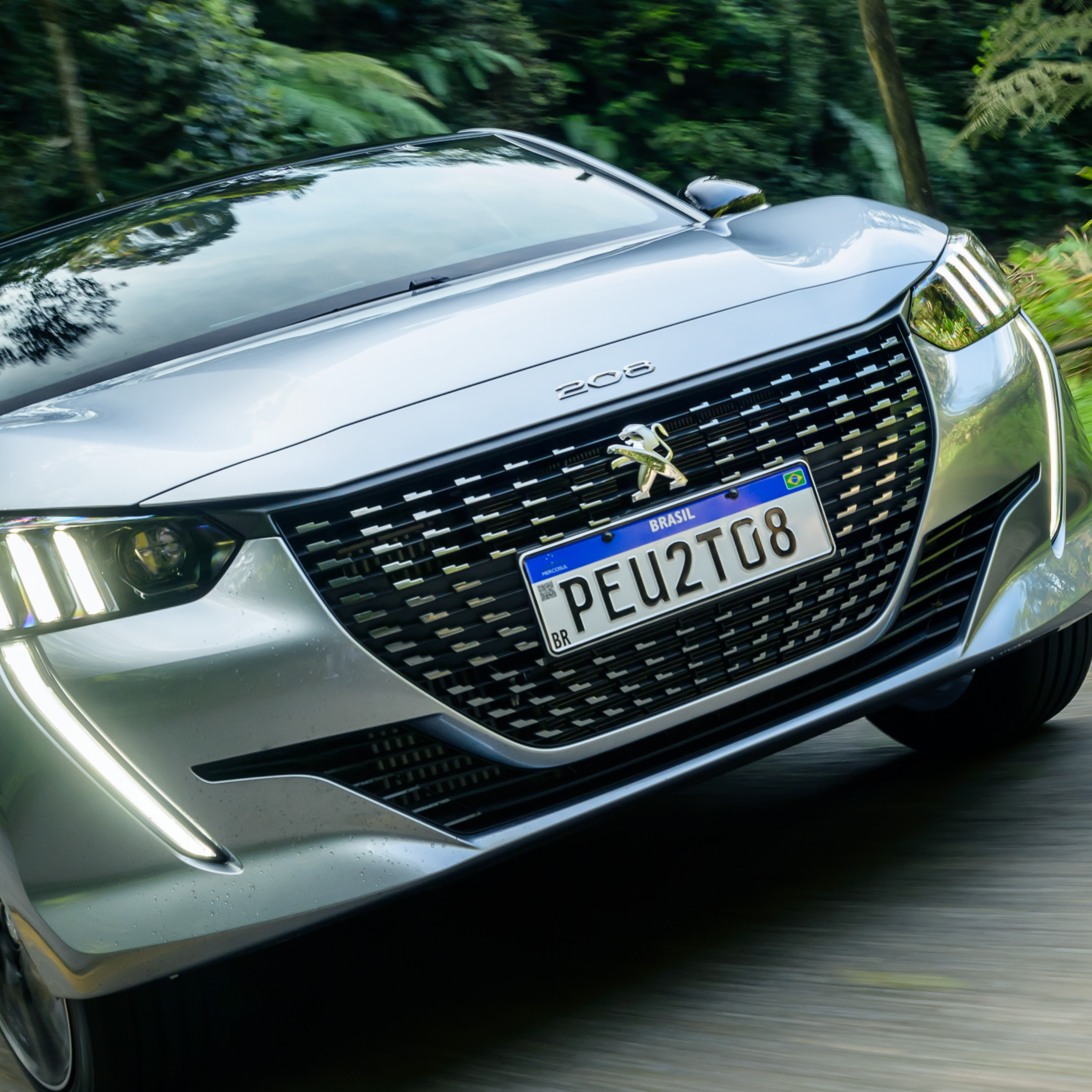 Tudo sobre o novo Peugeot 208 com motor 1.0 turbo episode artwork