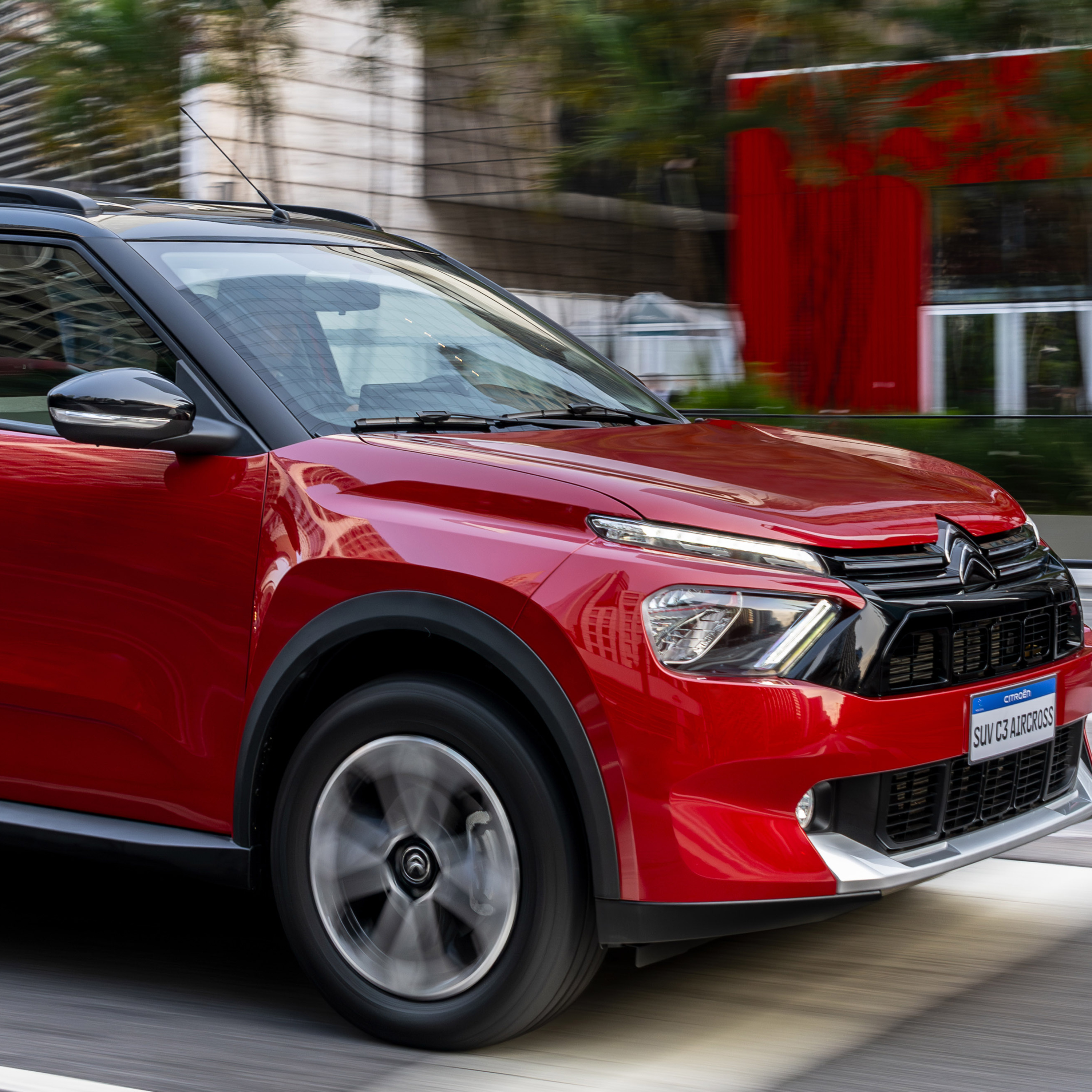 Citroën C3 Aircross é lançado no Brasil episode artwork