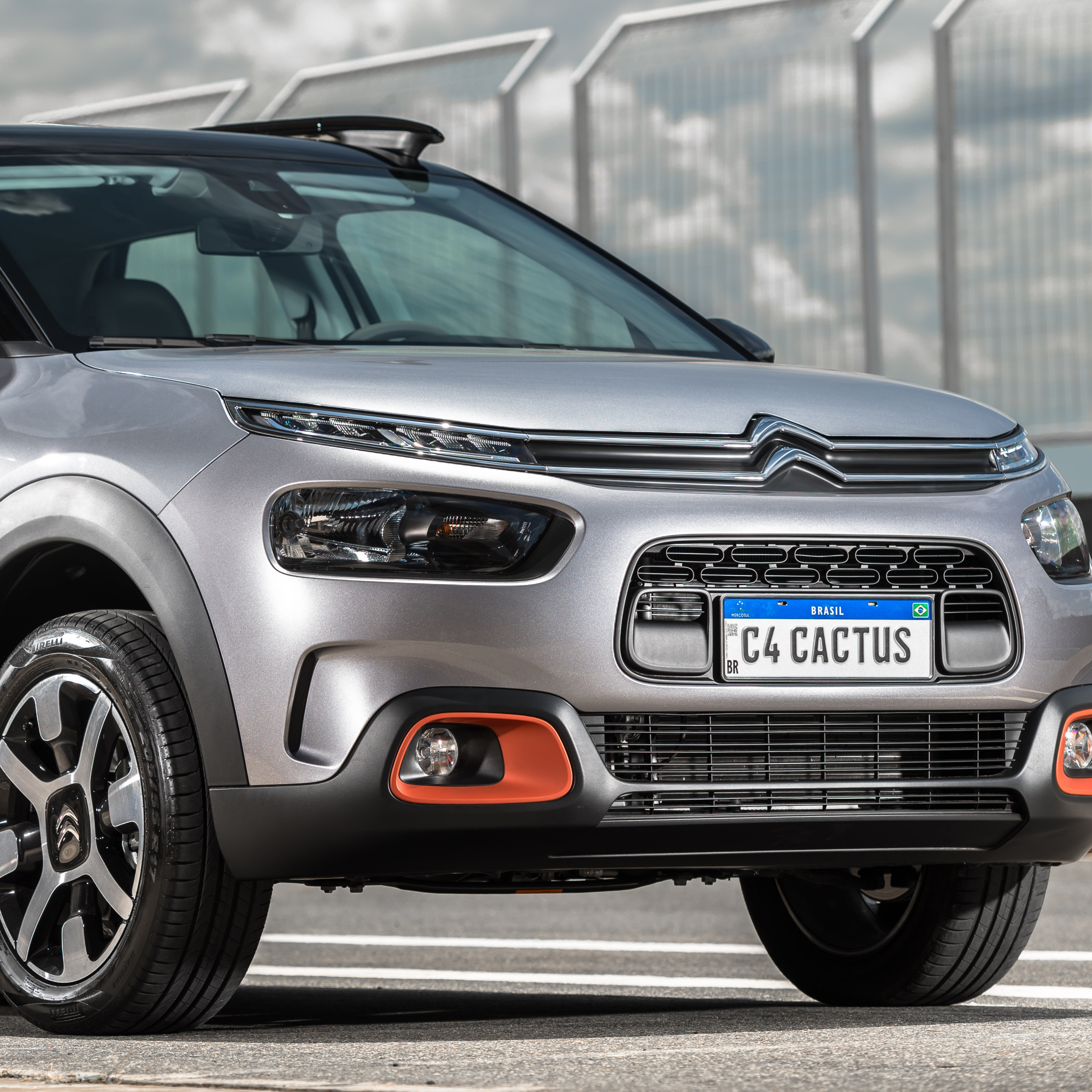 Avaliação: Citroën C4 Cactus Shine 2024 episode artwork