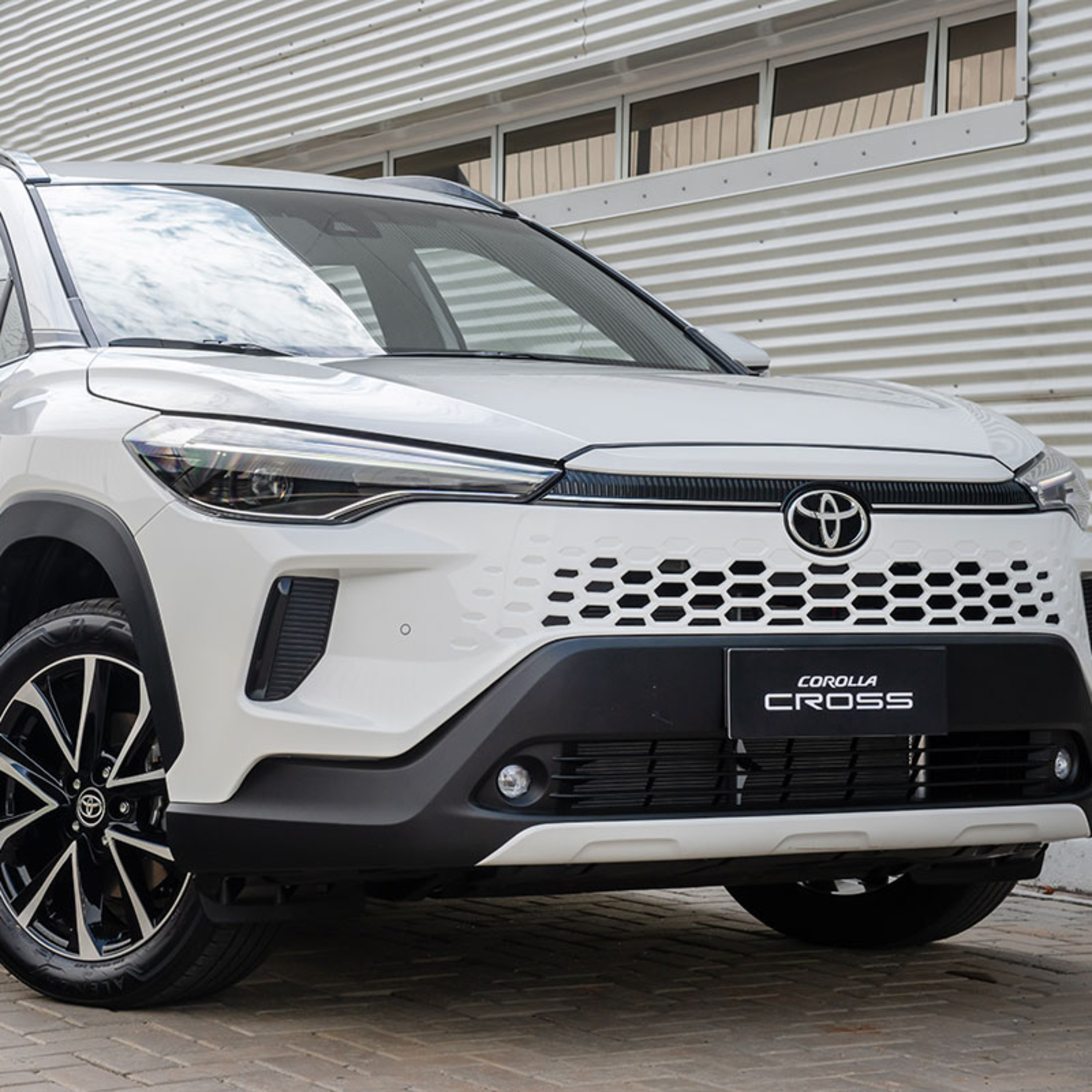 Toyota Corolla Cross estreia linha 2025 episode artwork