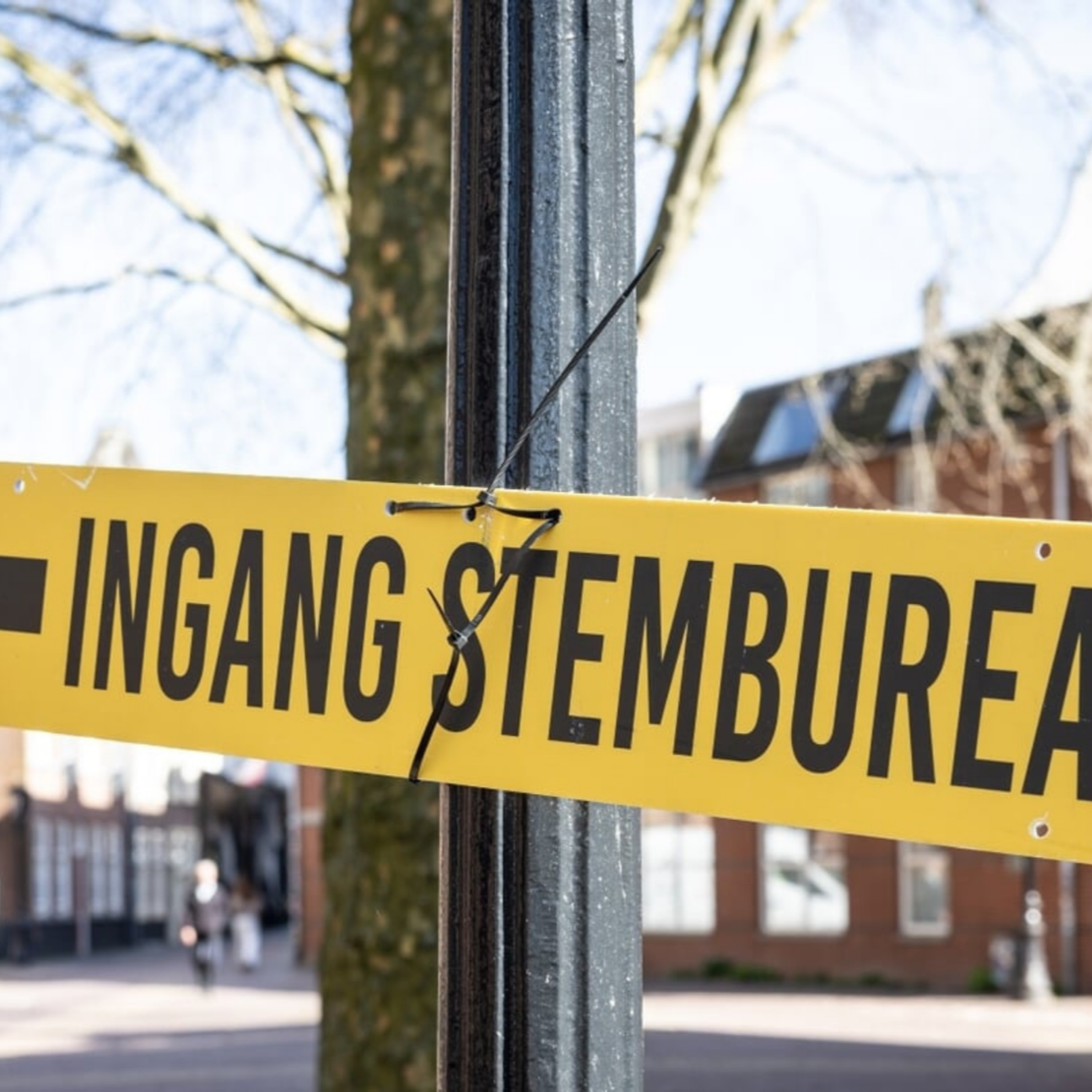 Afl. 11 - De gemeenteraadsverkiezingen episode artwork
