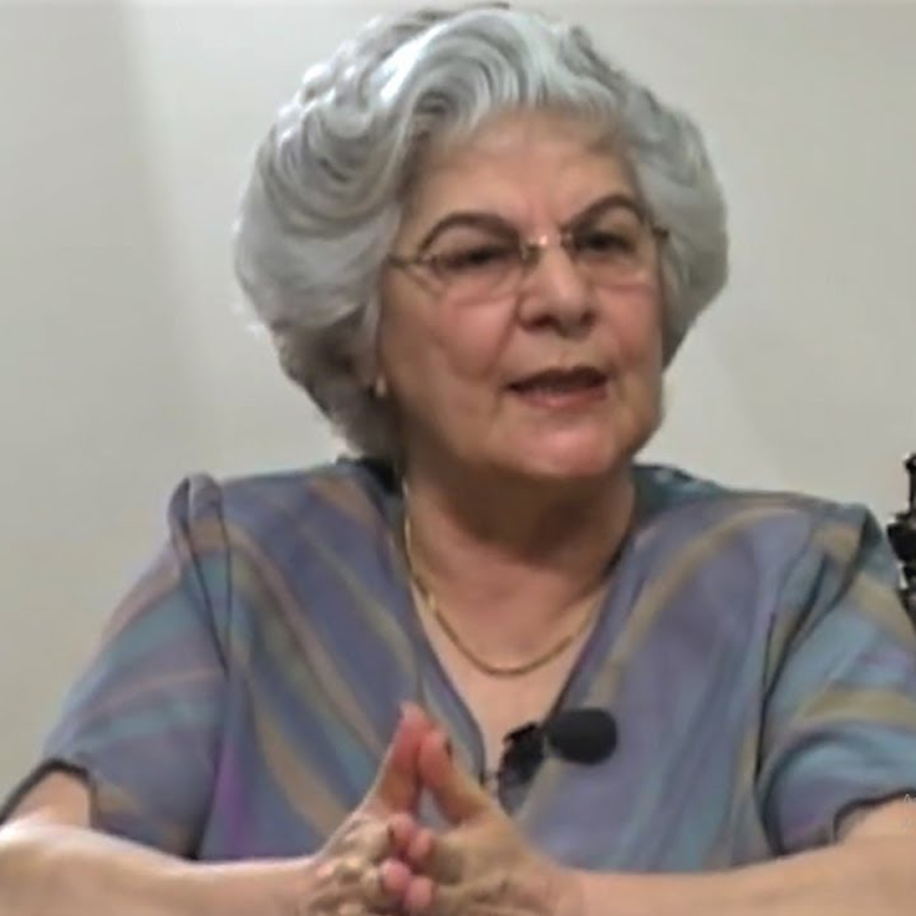 A razão dos sofrimentos, na visão espírita - com a médium Isabel Salomão de Campos