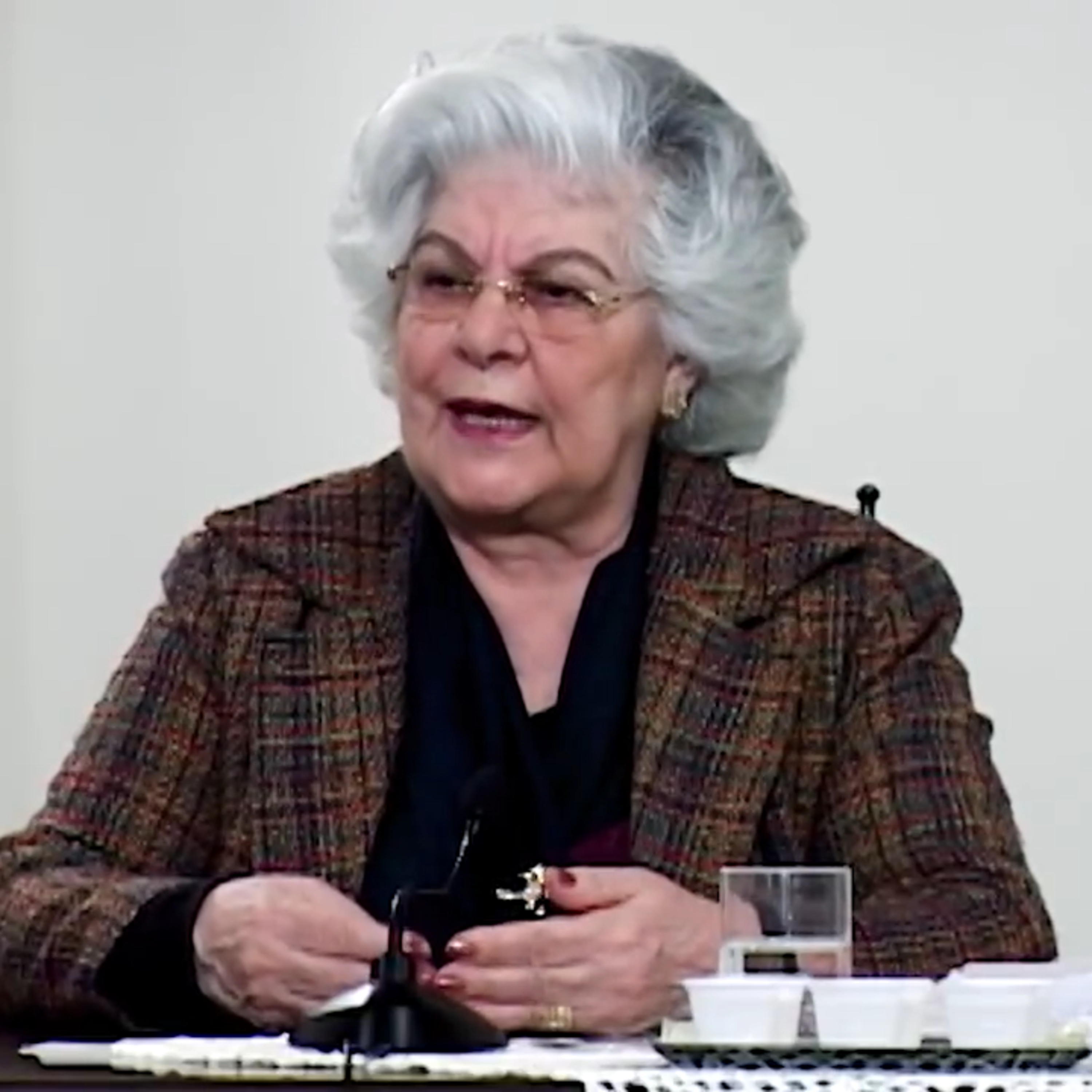 Como receber ajuda da espiritualidade maior - com a médium Isabel Salomão de Campos