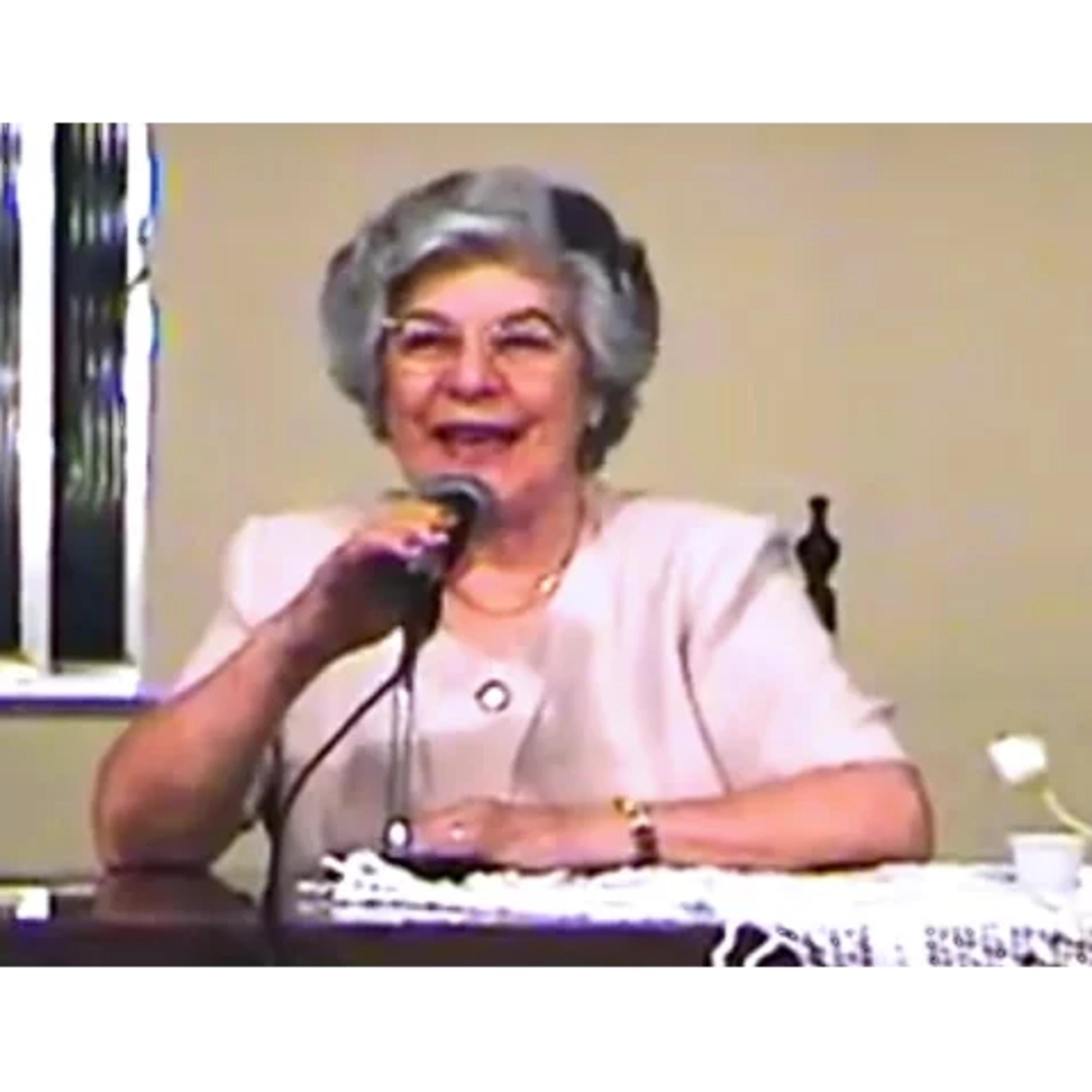 Como Melhor Aproveitar a Reencarnação - com a médium Isabel Salomão de Campos