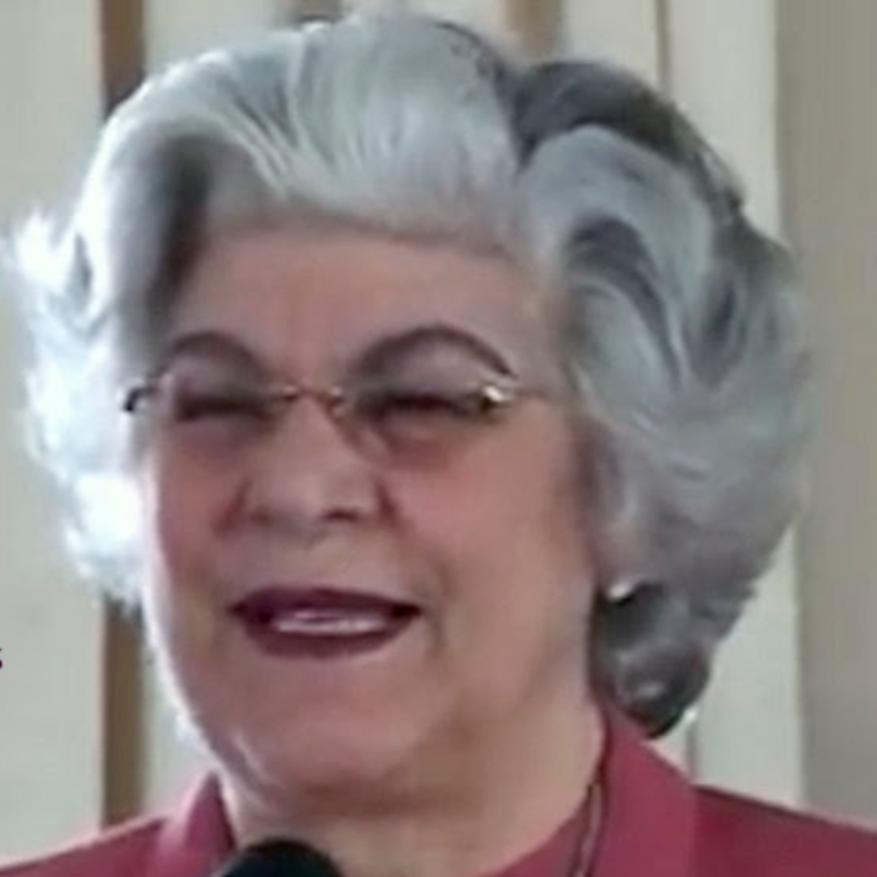 COMO CONQUISTAR PACIÊNCIA -- palestra com D. Isabel Salomão de Campos