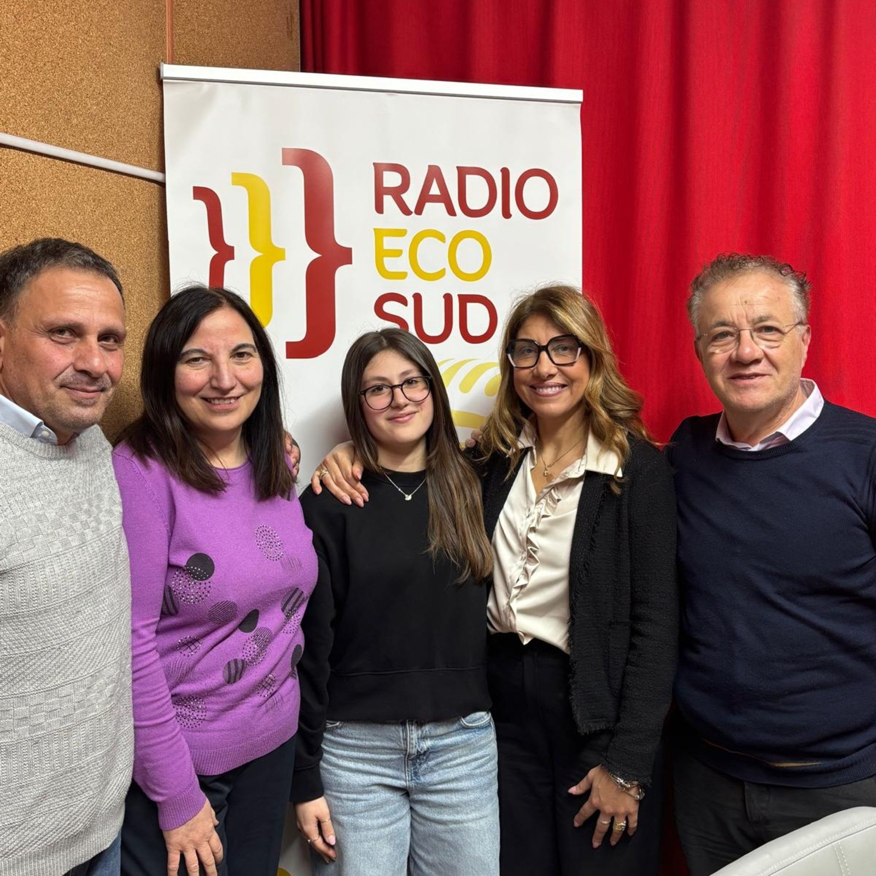 Le interviste di Marcello Anastasi: Maestro Orafo Gerardo Sacco , la Prof.ssa Caterina Barreca e la studentessa Sofia Valenzise episode artwork
