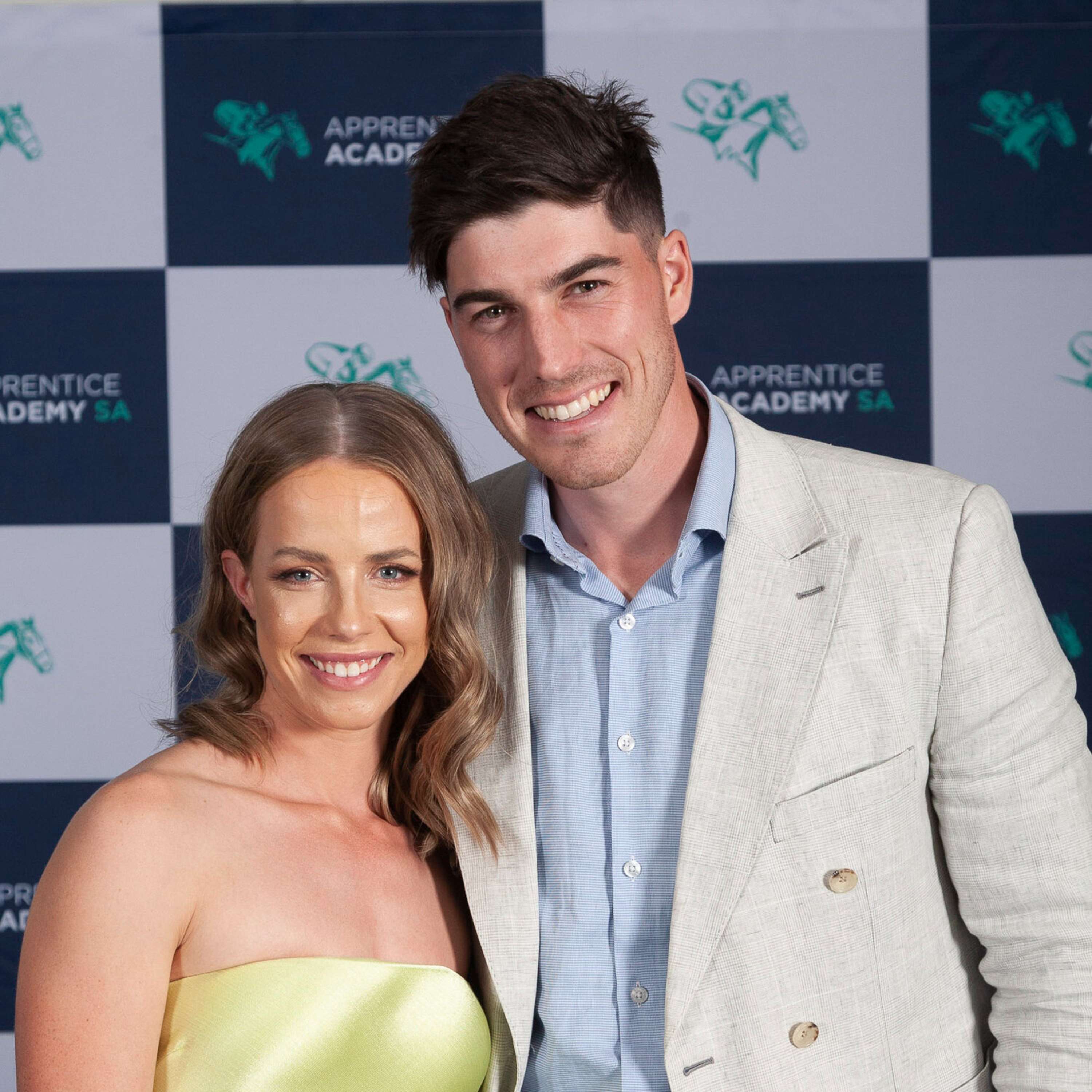 Ep #215 - James Tzaferis and Jess Eaton - Racing's Power Couple (Sport)