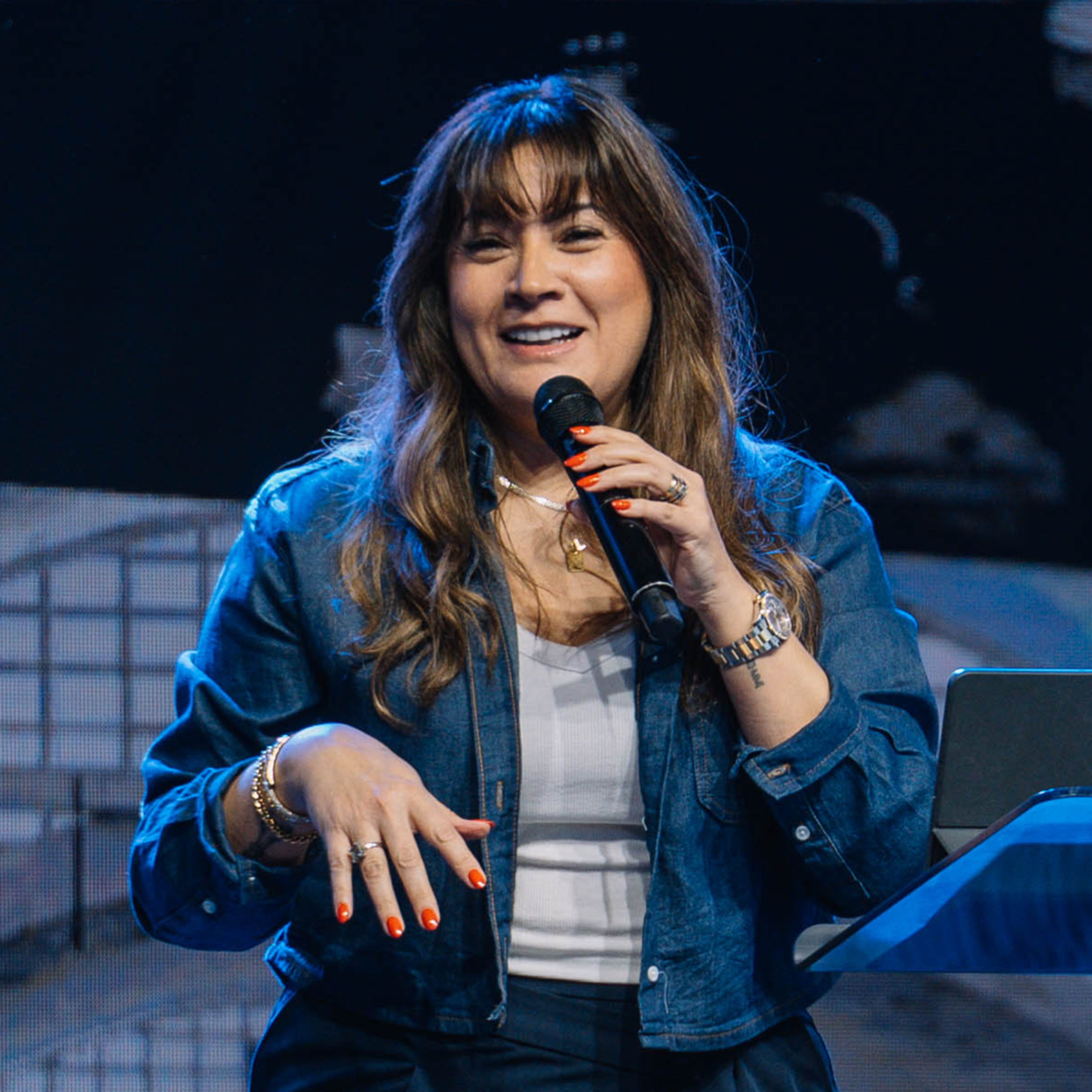 Nada Lhe Escapa - Lucy Mendez