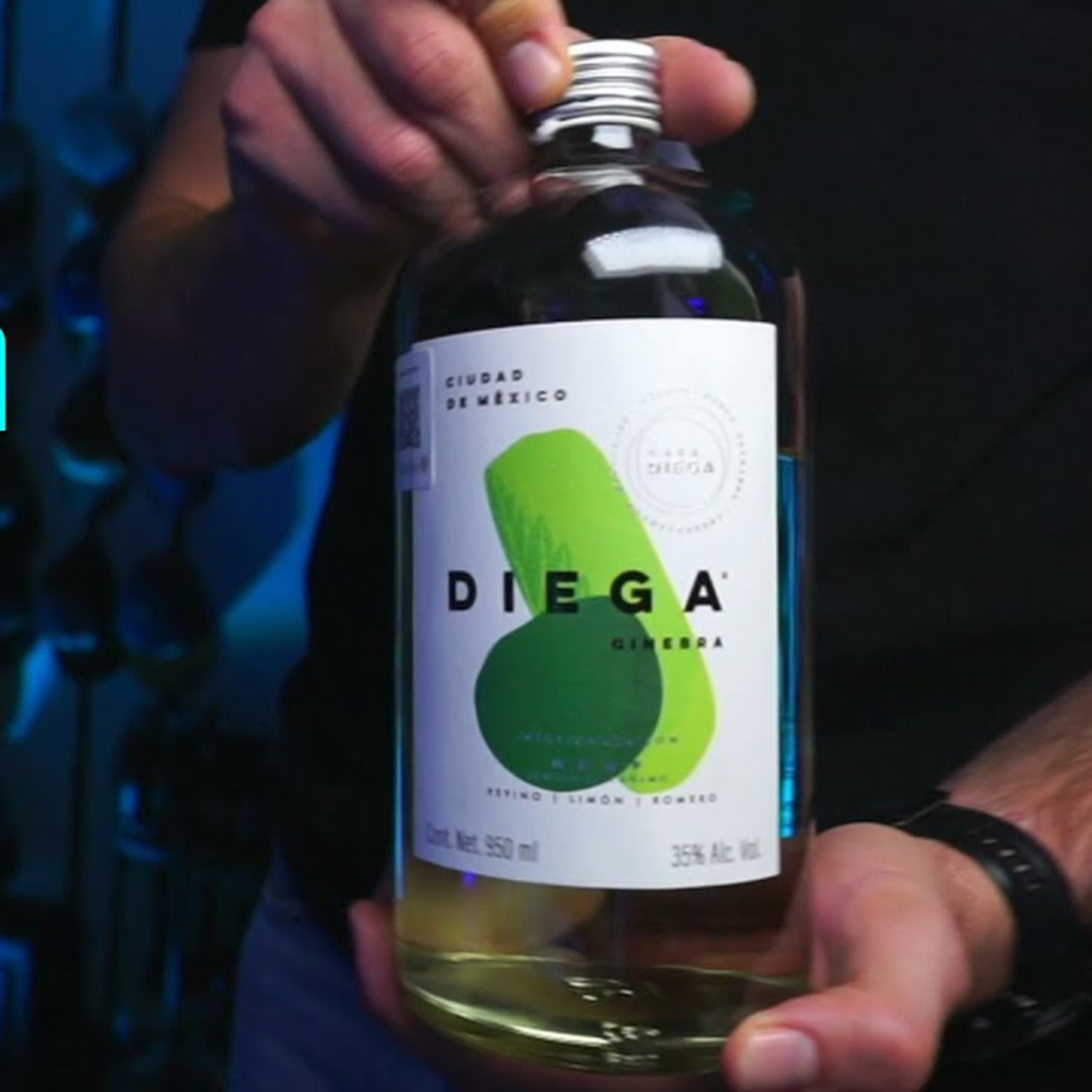Detrás de la barra MX