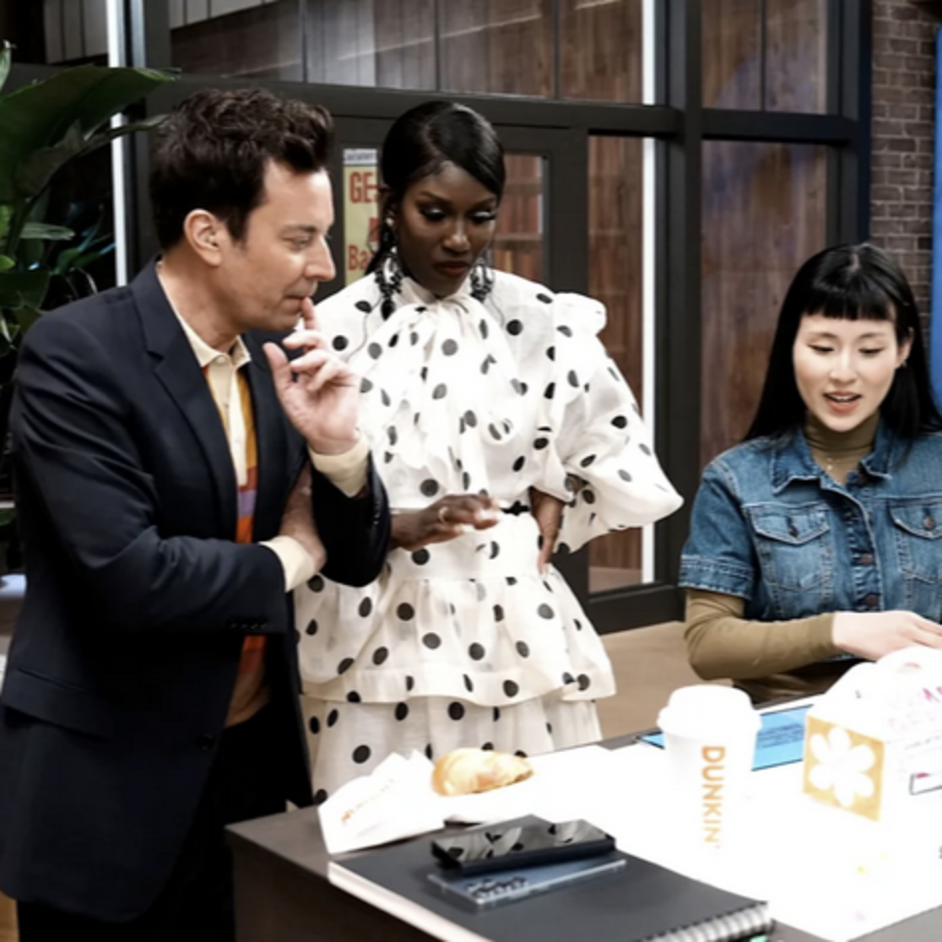 S09E32 On Brand