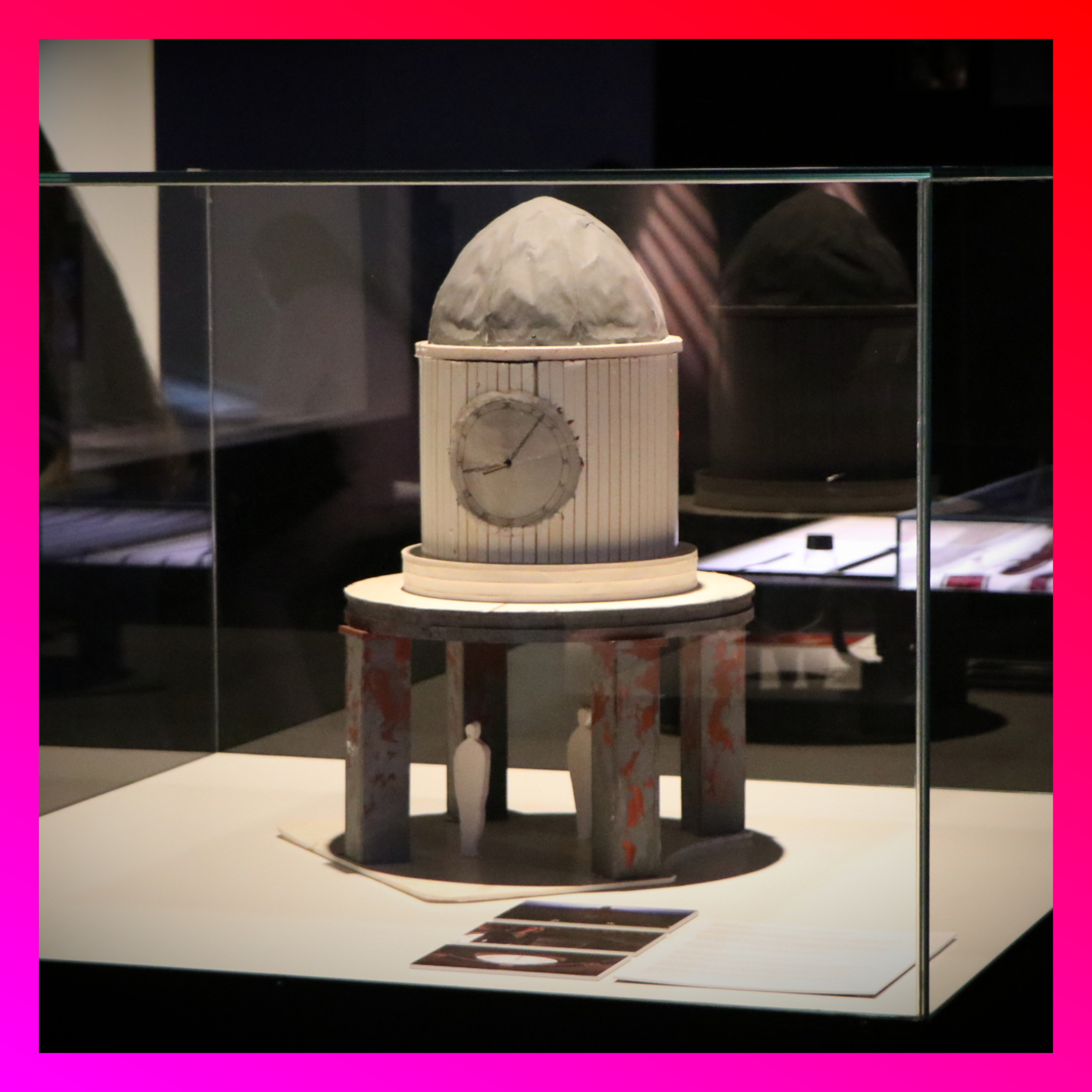 #60 Das Uhrturm-Modell für Tom Tykwers HEAVEN episode artwork