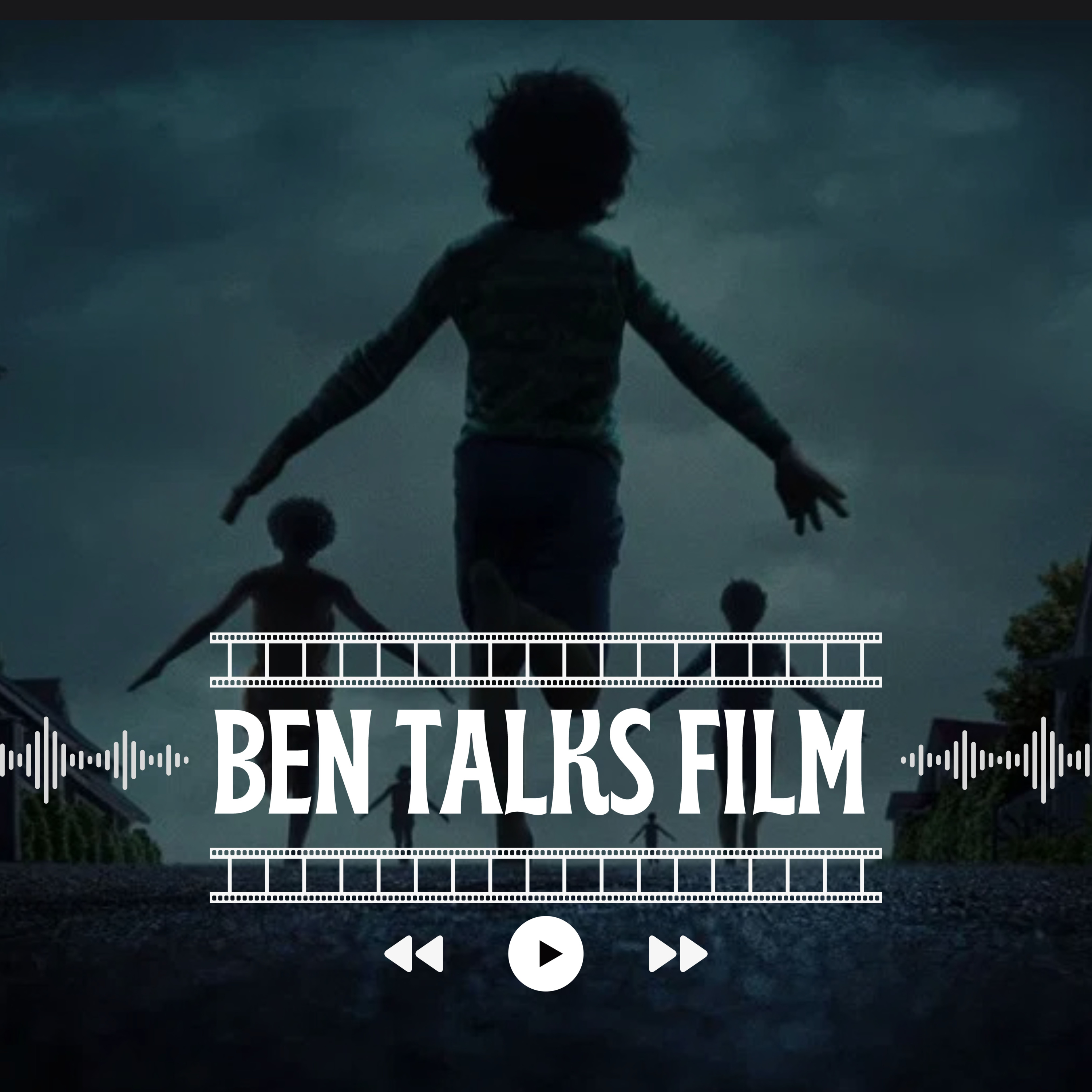 How Weapons REVOLUTIONIZES Horror Films | Movie Review