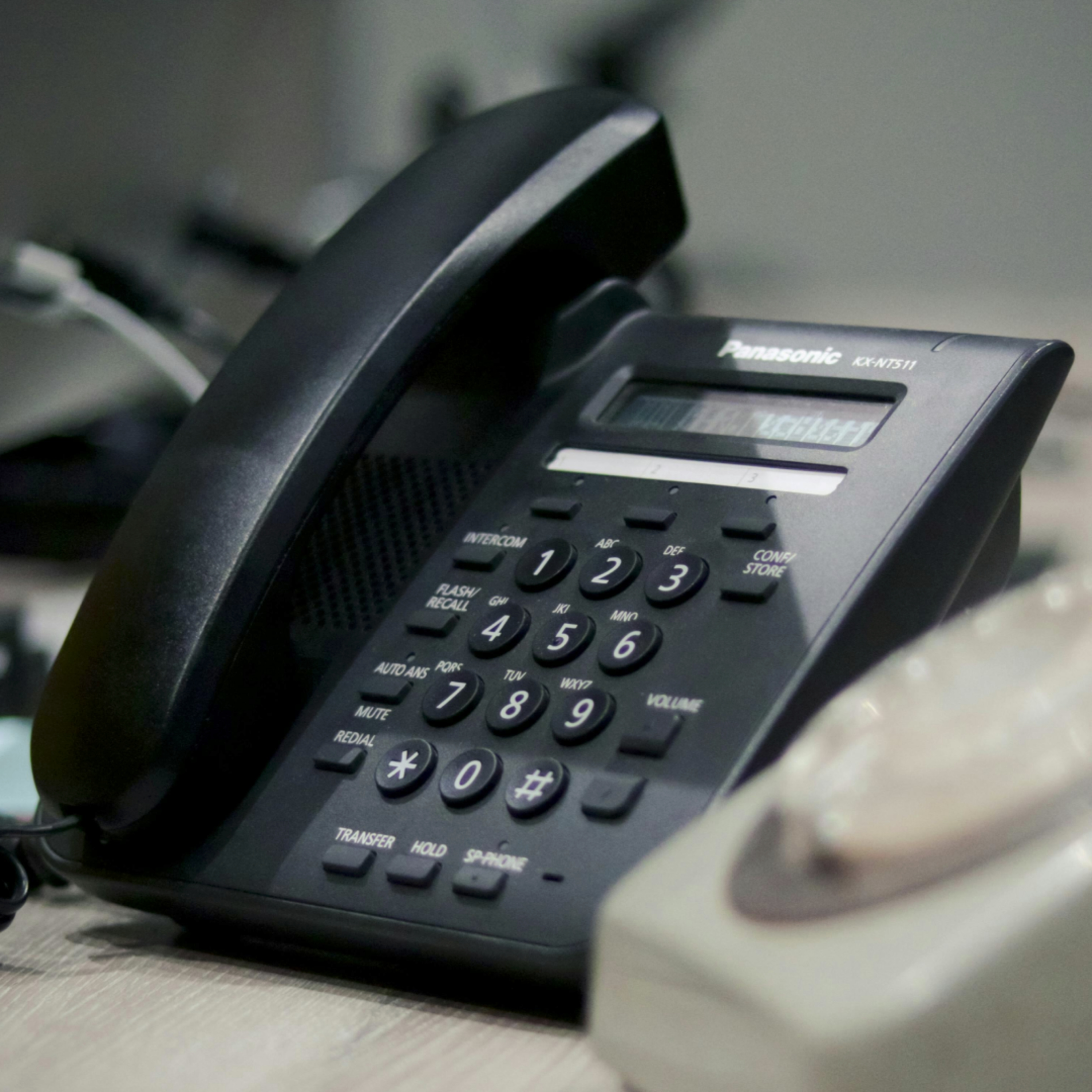 Ein offenes Ohr für Menschen in der Krise: Hinter den Kulissen der Telefonseelsorge episode artwork