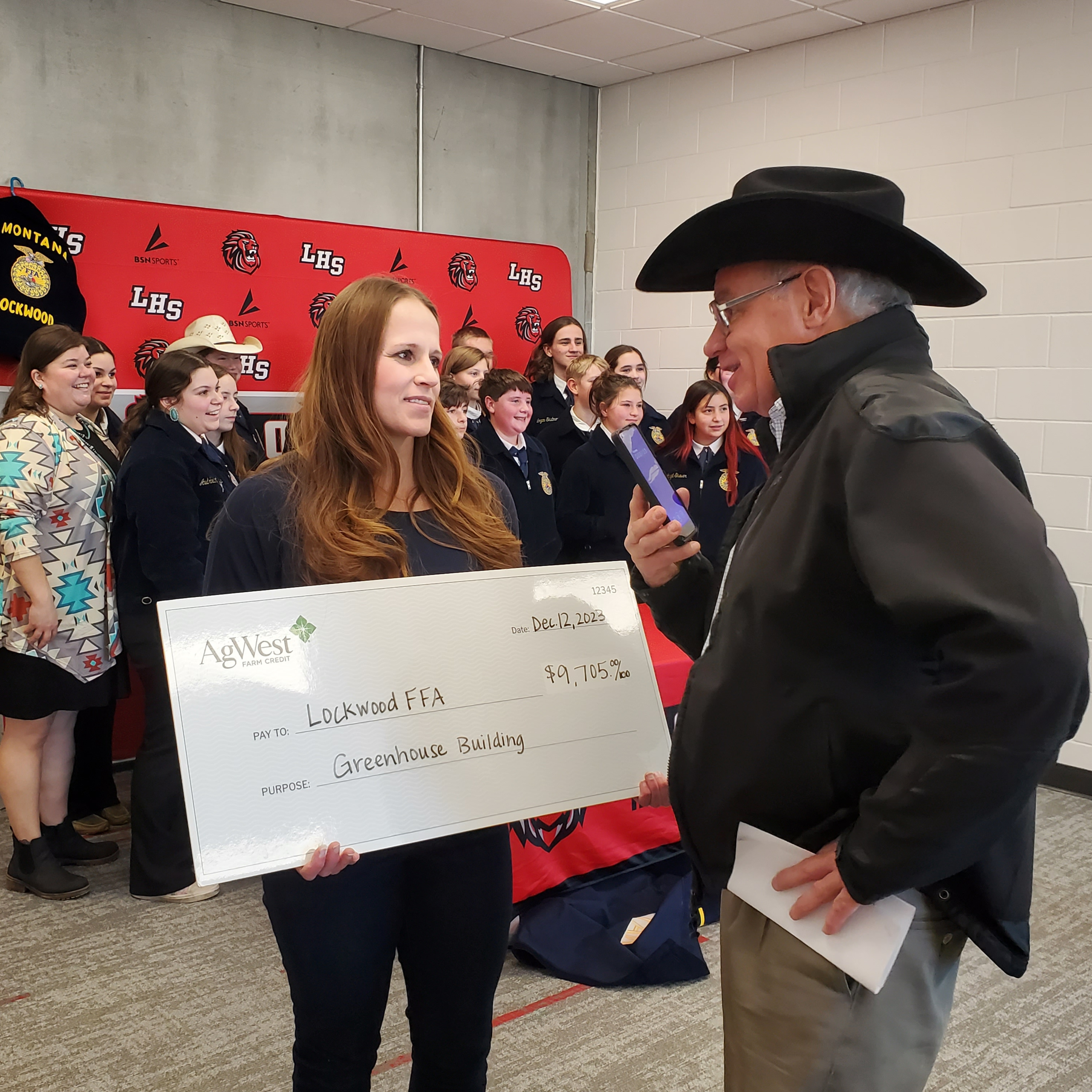 Lockwood FFA gets nice Gift for their Greenhouse! episode artwork