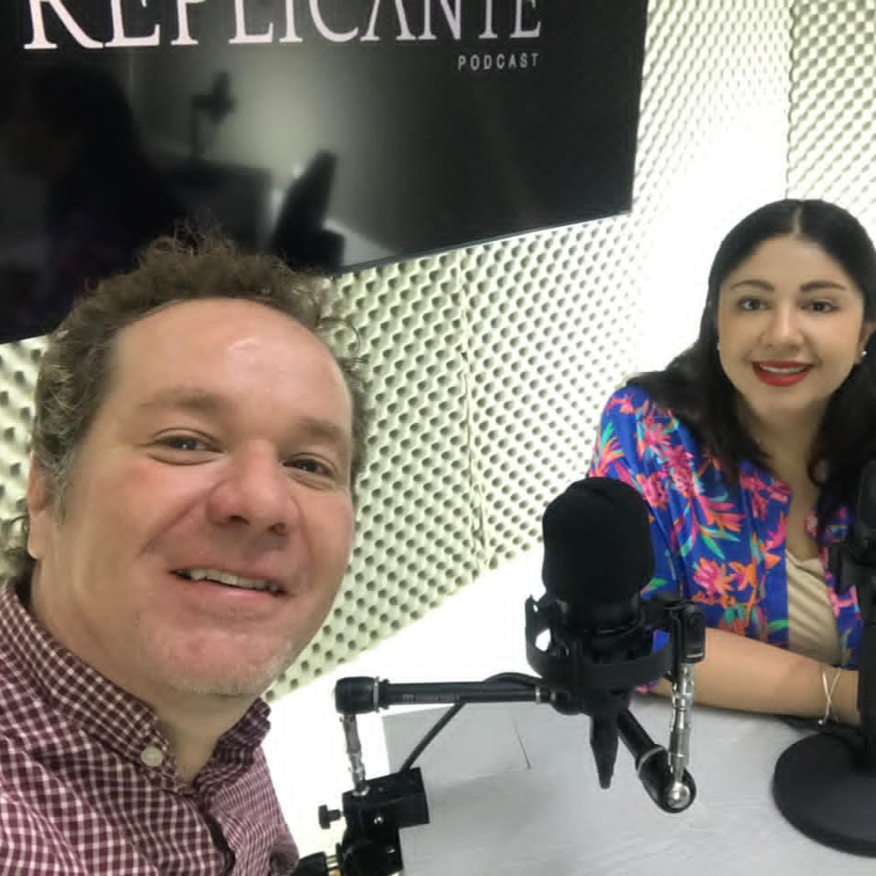 El impacto del impuesto a las remesas: un golpe económico para México, América Latina y más allá:Replicante episode artwork