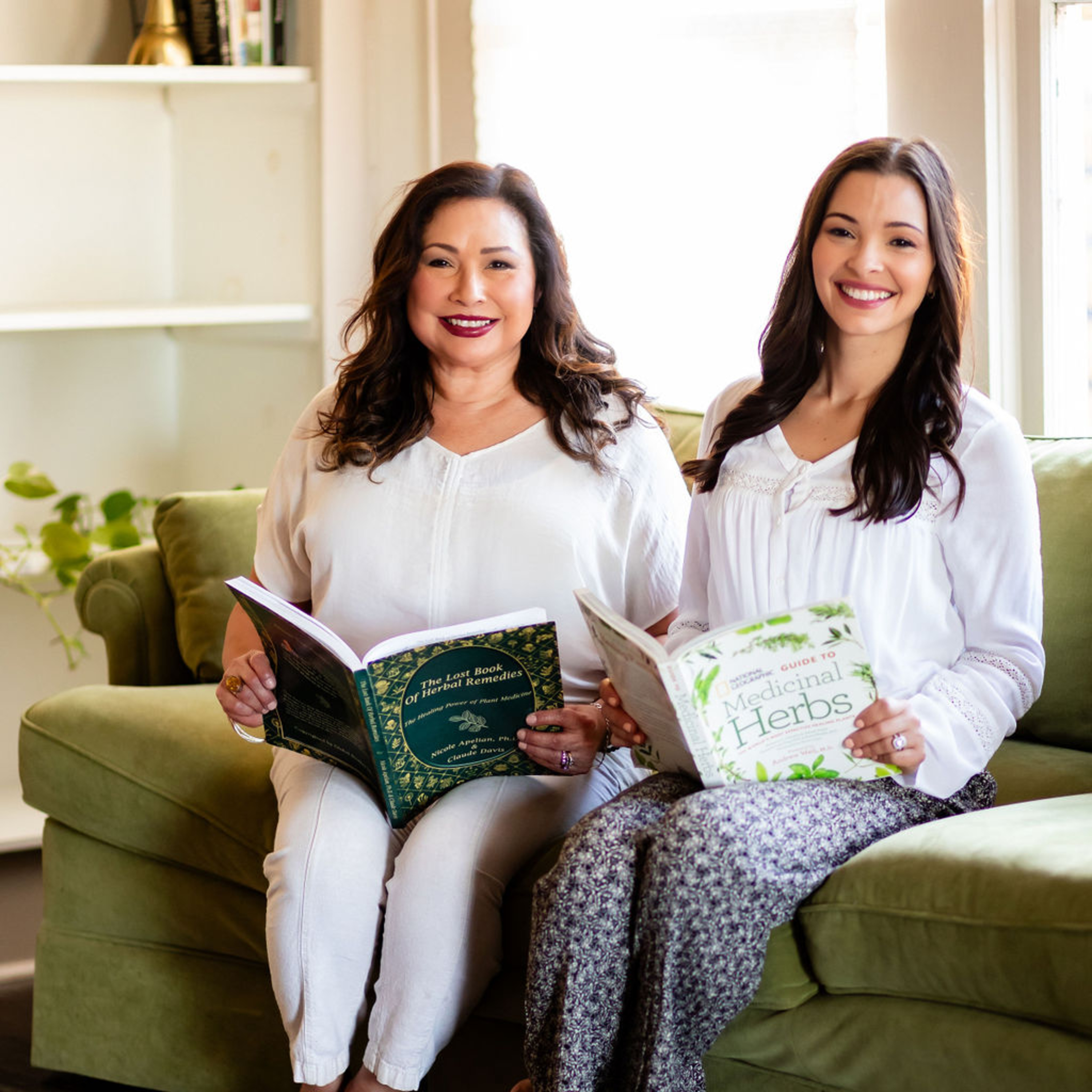 Earthy Girls is a Mother/Daughter Organic Duo who LOVE the Planet & All things Green.