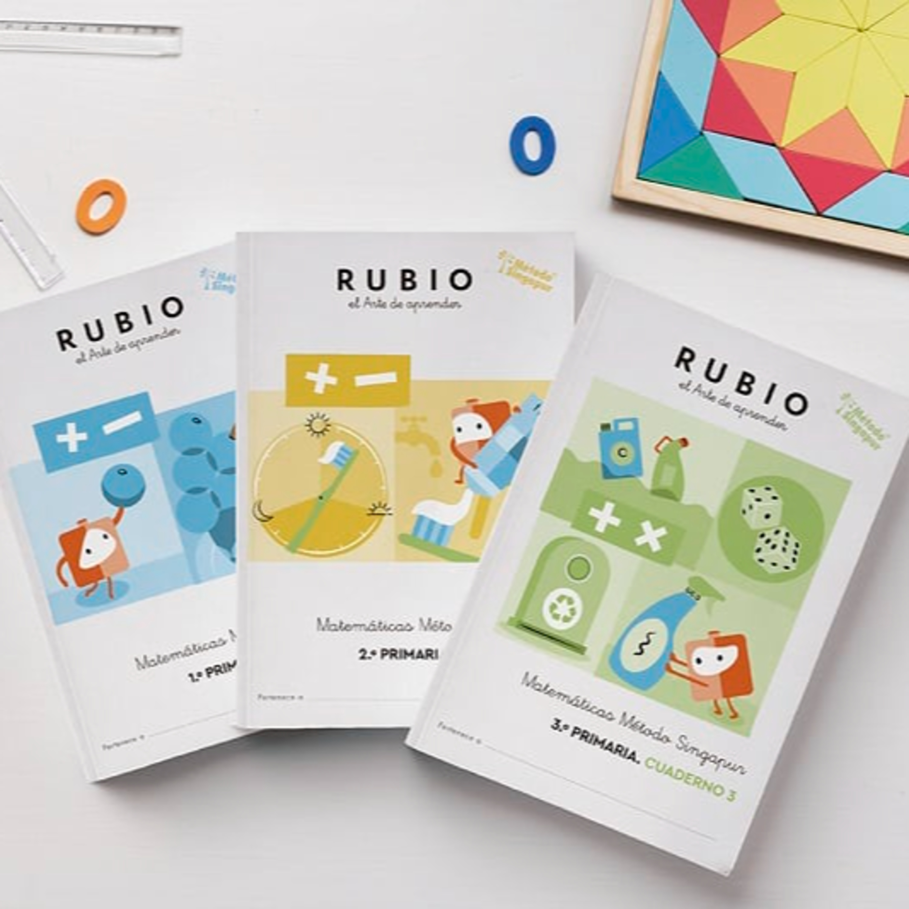 ✏️​📚​ HABLAMOS VICENTE ZACARÉS MONZONÍS - EDITORIAL RUBIO episode artwork
