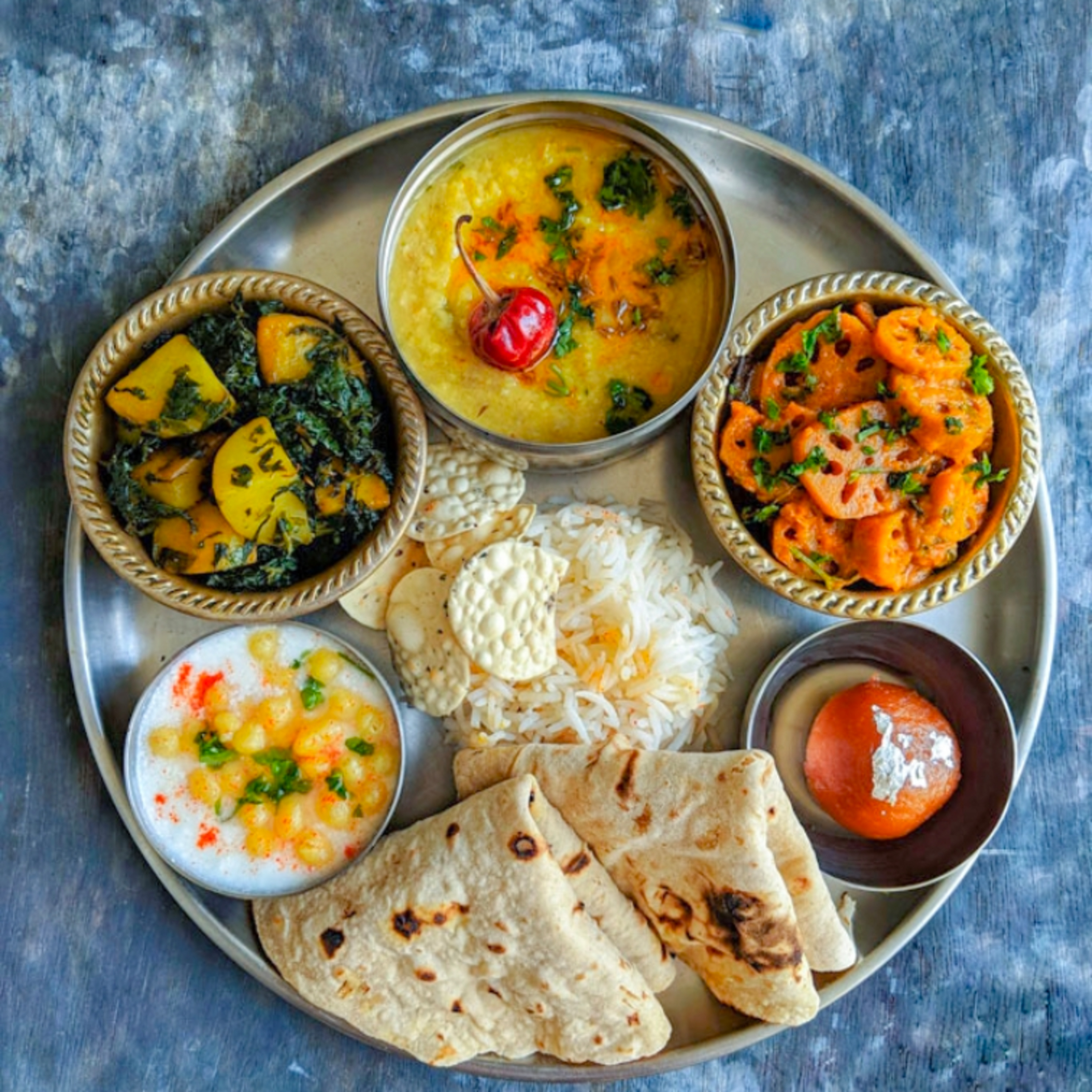 Who needs restaurant? The world's 10 best places for cheap eats  episode artwork